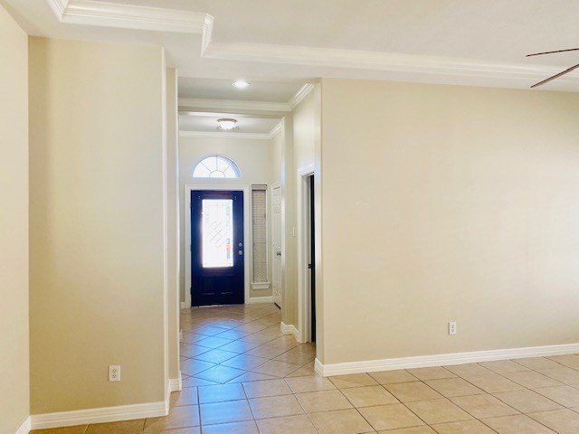 2811 Cresthollow Lane Property Photo 4
