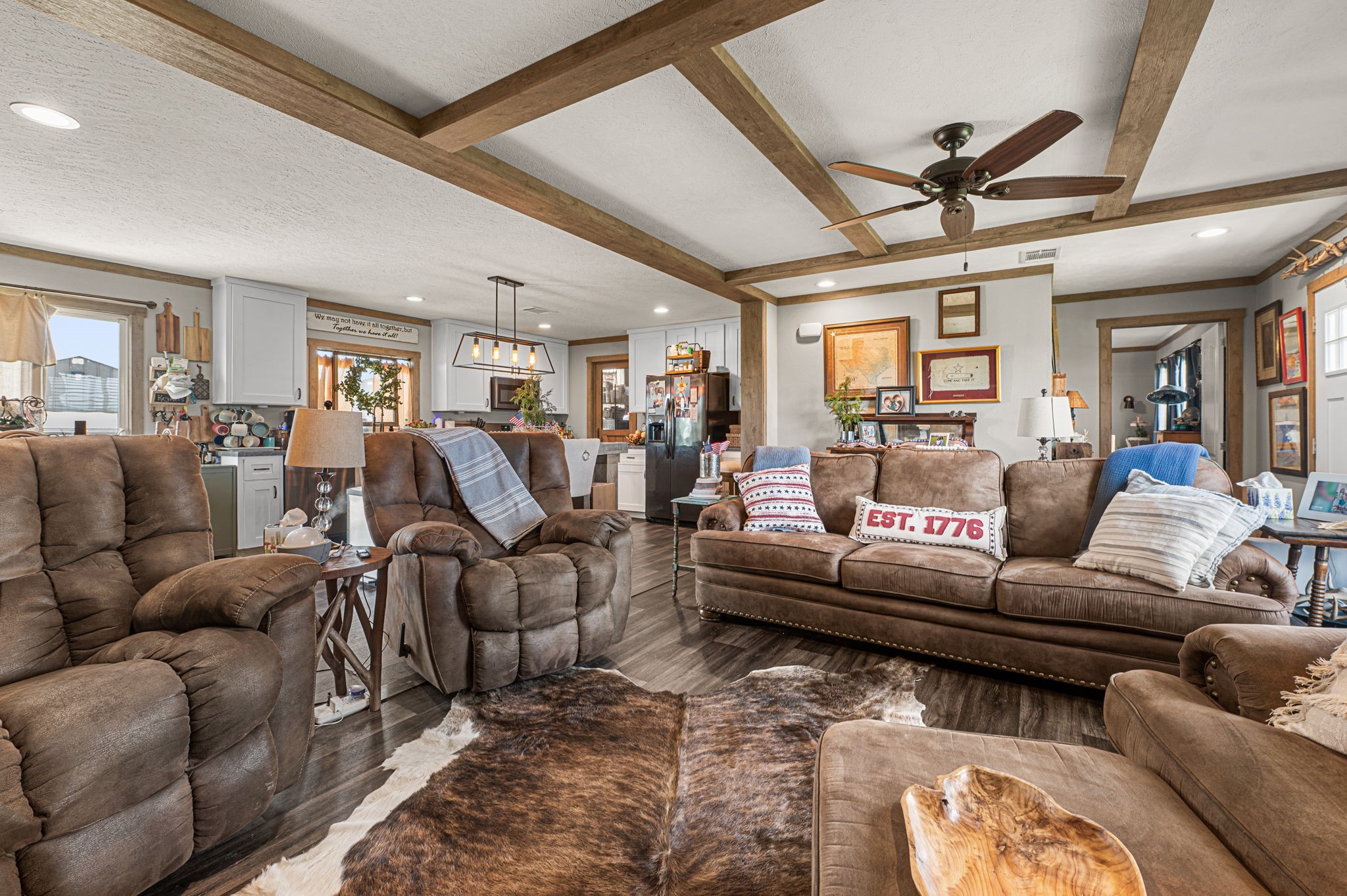 22360 640 Property Photo 8
