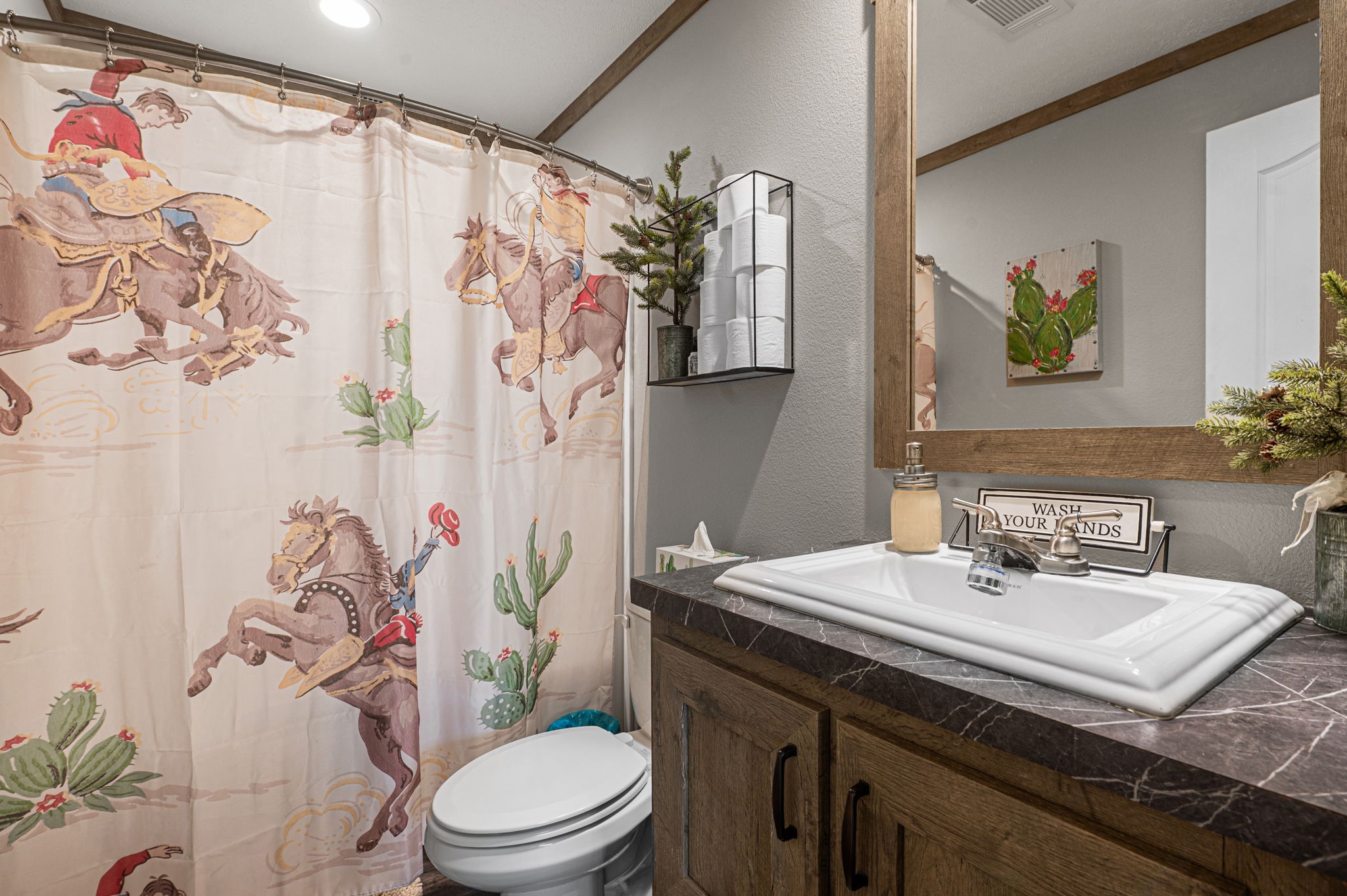 22360 640 Property Photo 21
