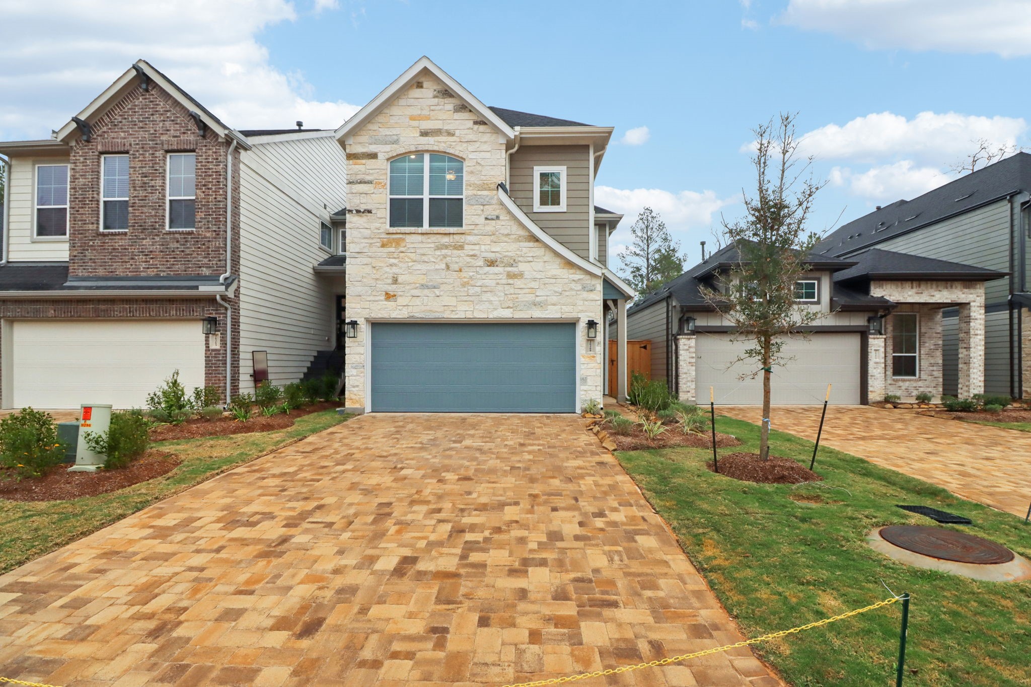 26269 E Outrider Banks Circle Property Photo 2