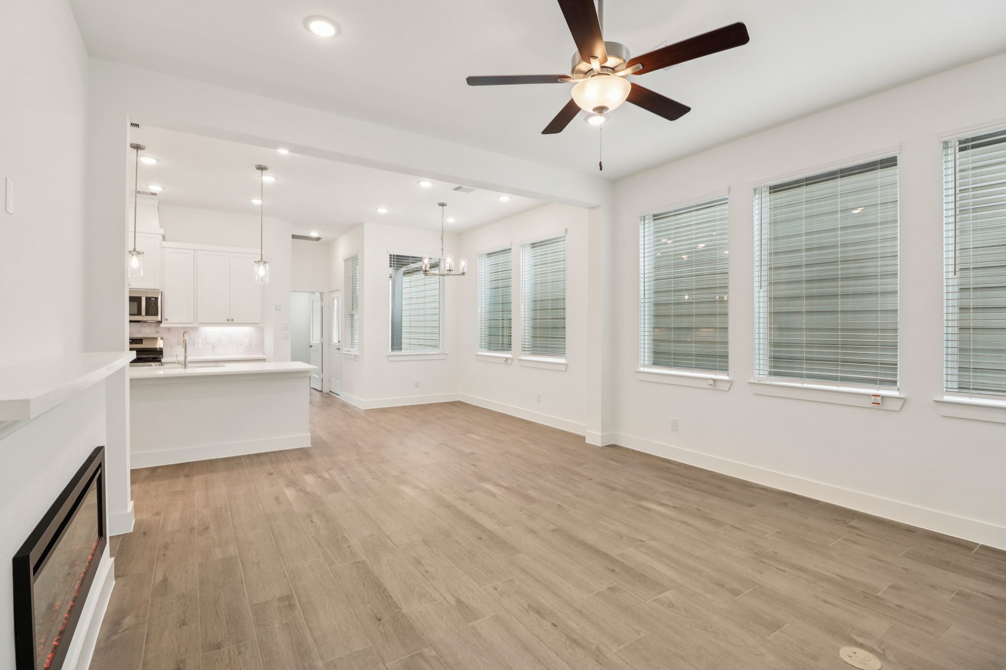 26269 E Outrider Banks Circle Property Photo 8