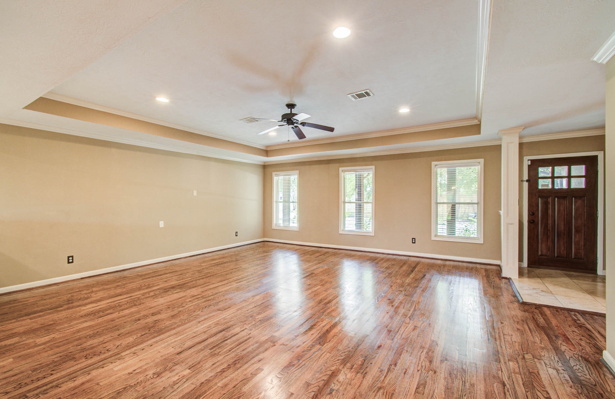 11422 Endicott Lane Property Photo 4