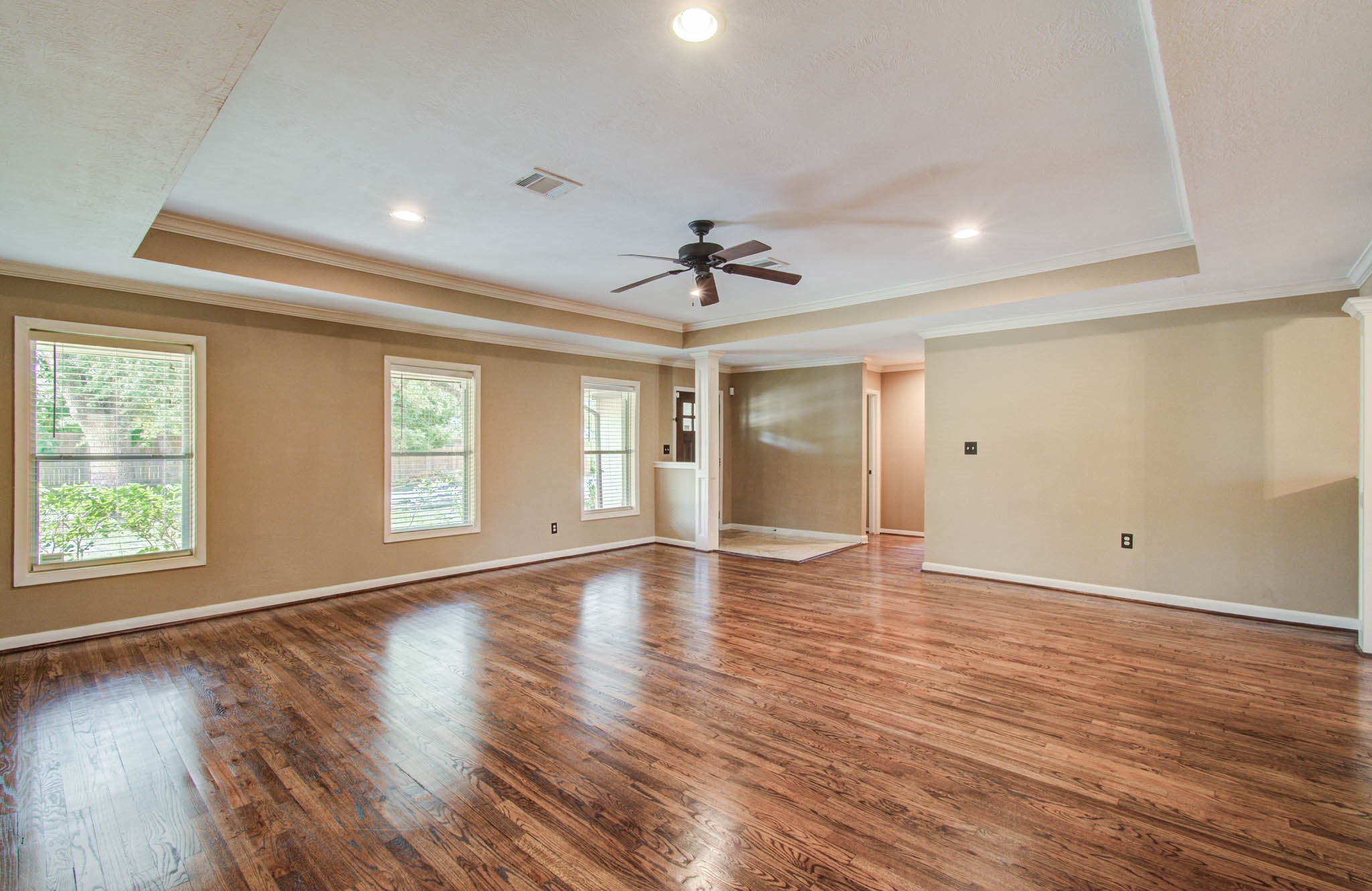 11422 Endicott Lane Property Photo 5