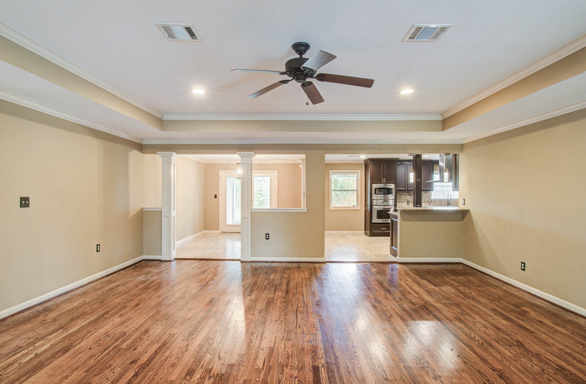 11422 Endicott Lane Property Photo 7
