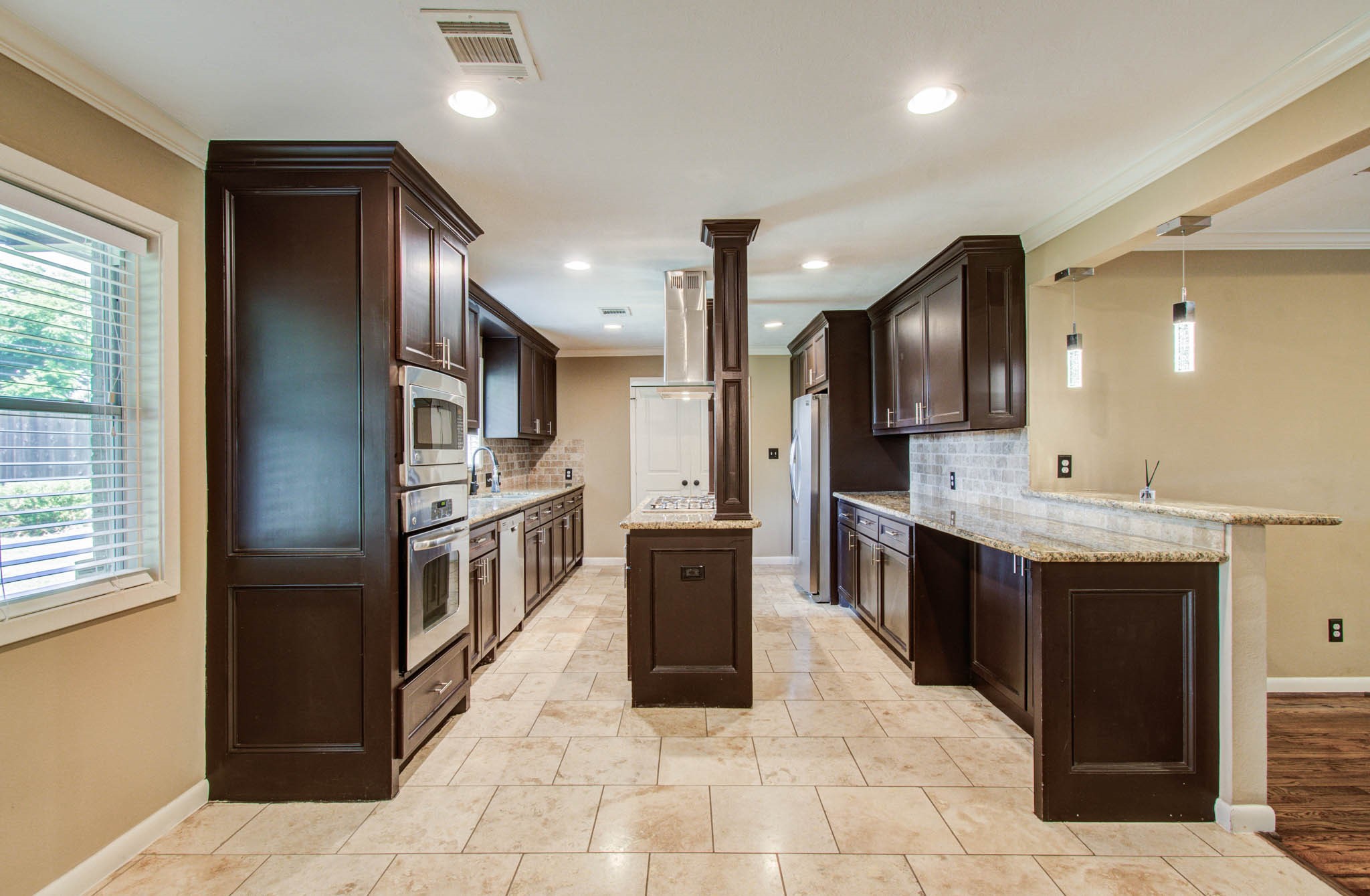 11422 Endicott Lane Property Photo 10
