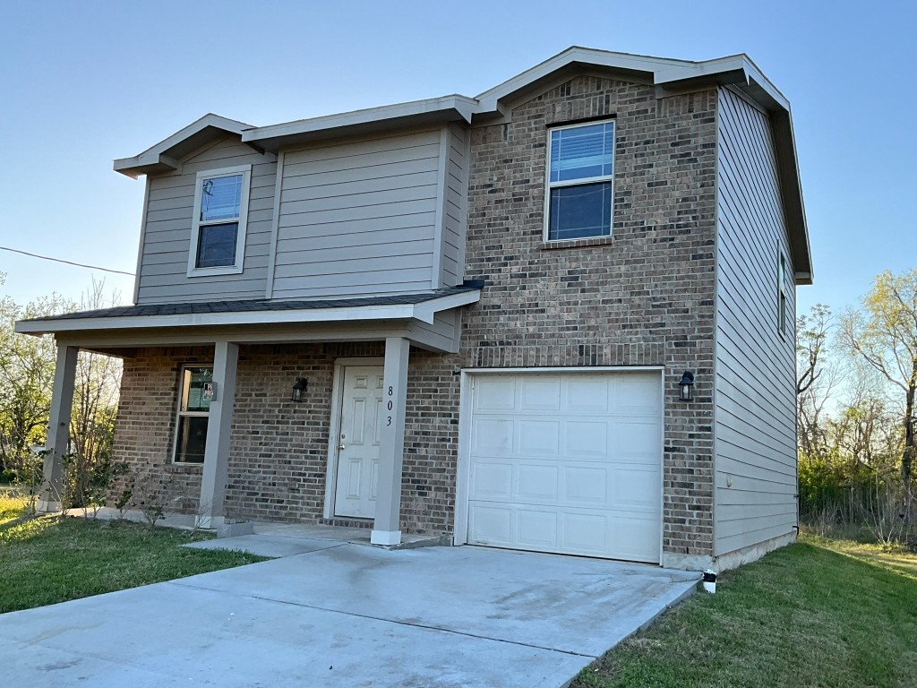803 N Spanish Camp Road Property Photo 1
