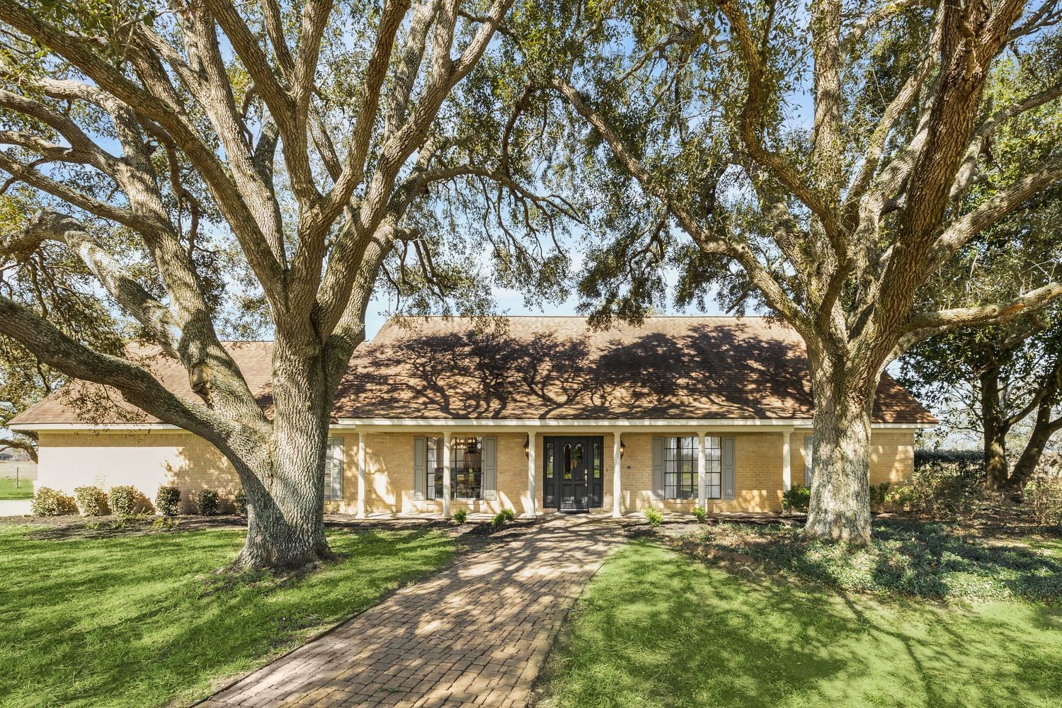 1014 River Plant Road Property Photo