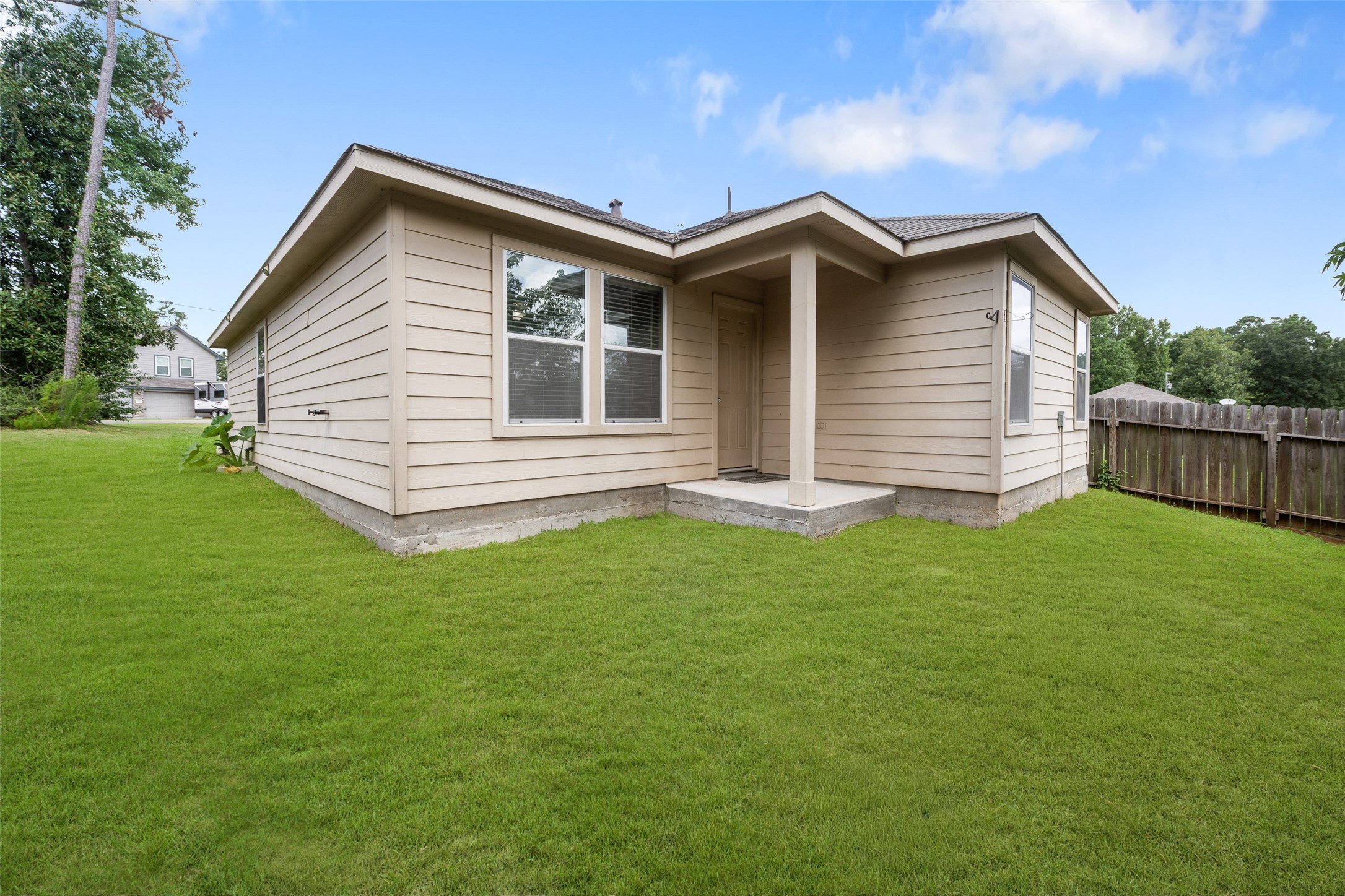 15302 Kickapoo Trail Property Photo 3