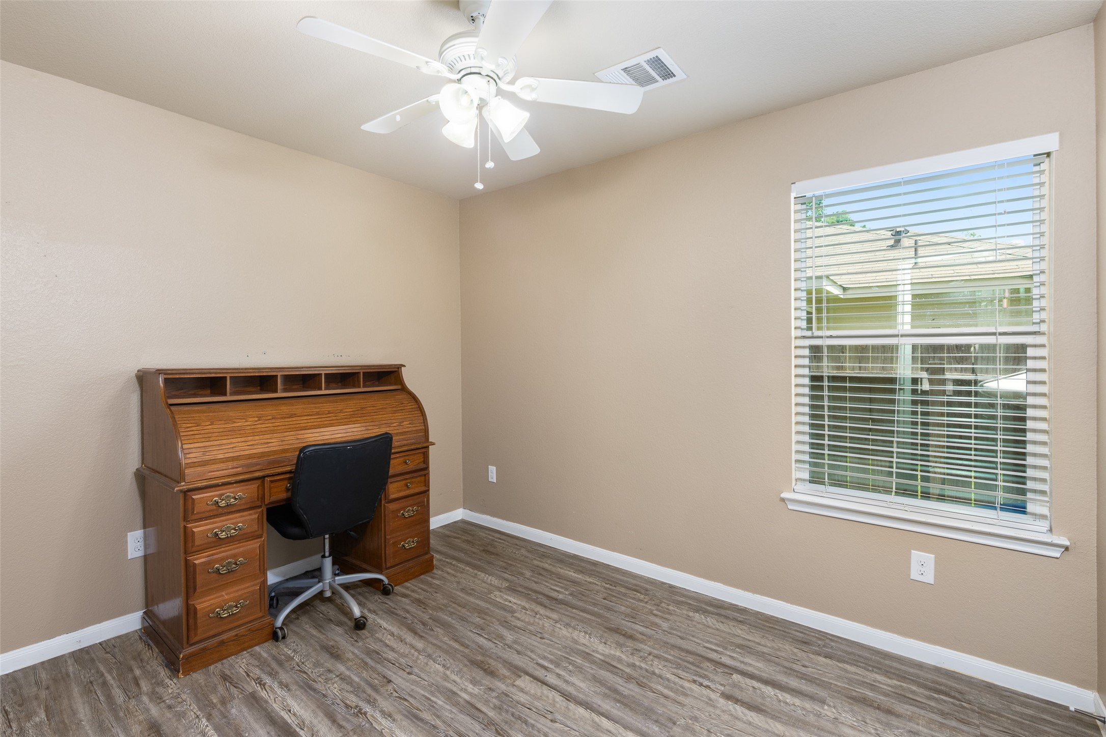 15302 Kickapoo Trail Property Photo 14