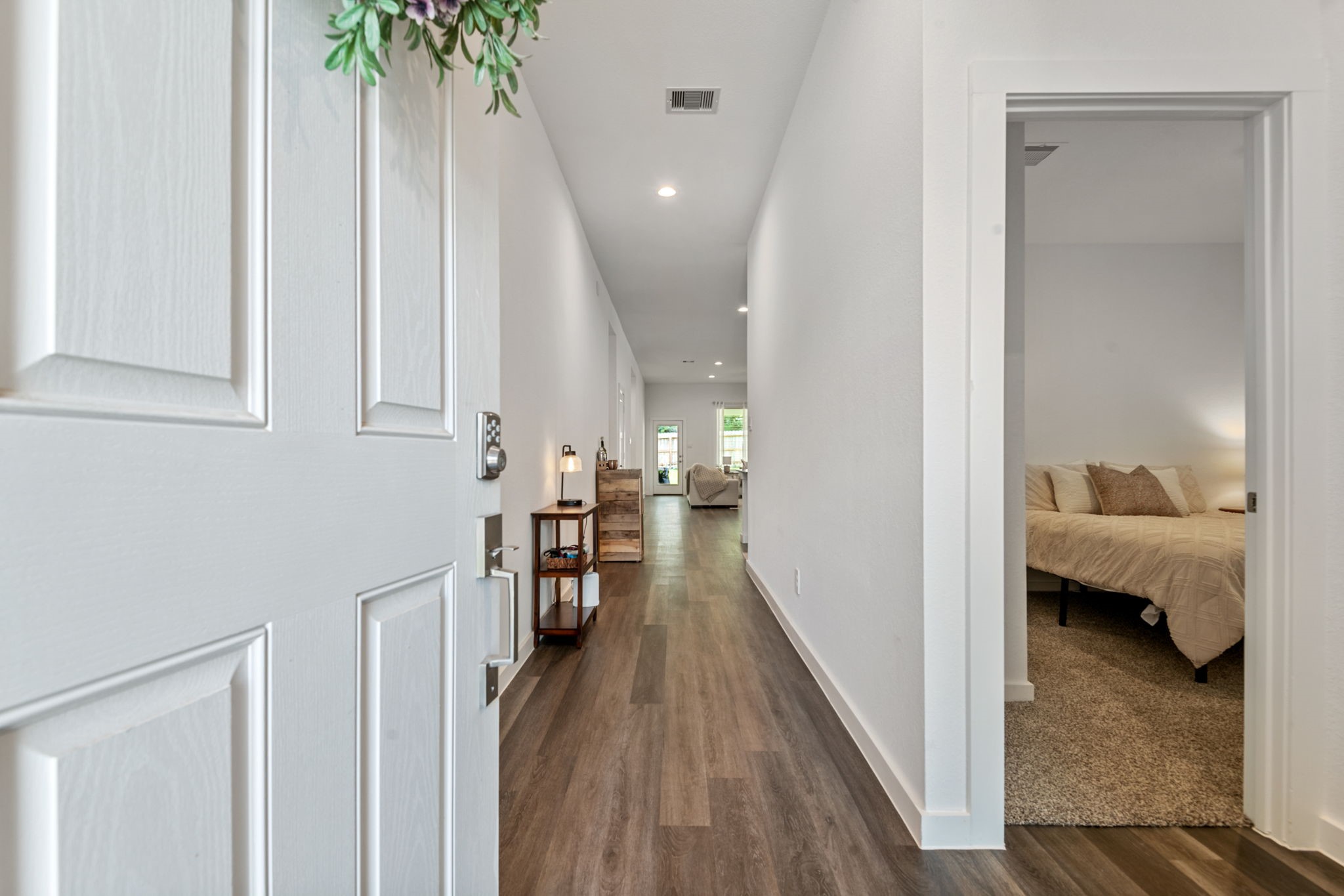560 Newcomb Hollow Drive Property Photo 1