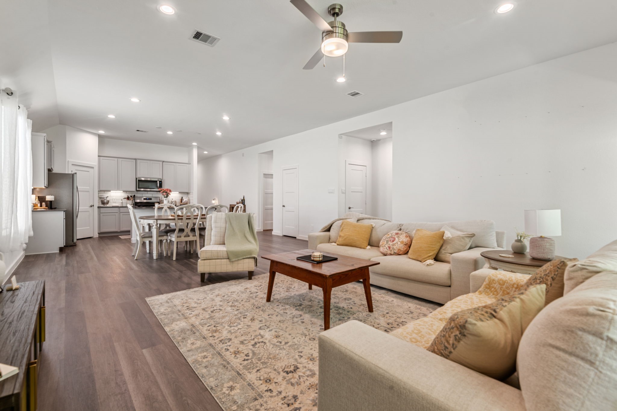560 Newcomb Hollow Drive Property Photo 12