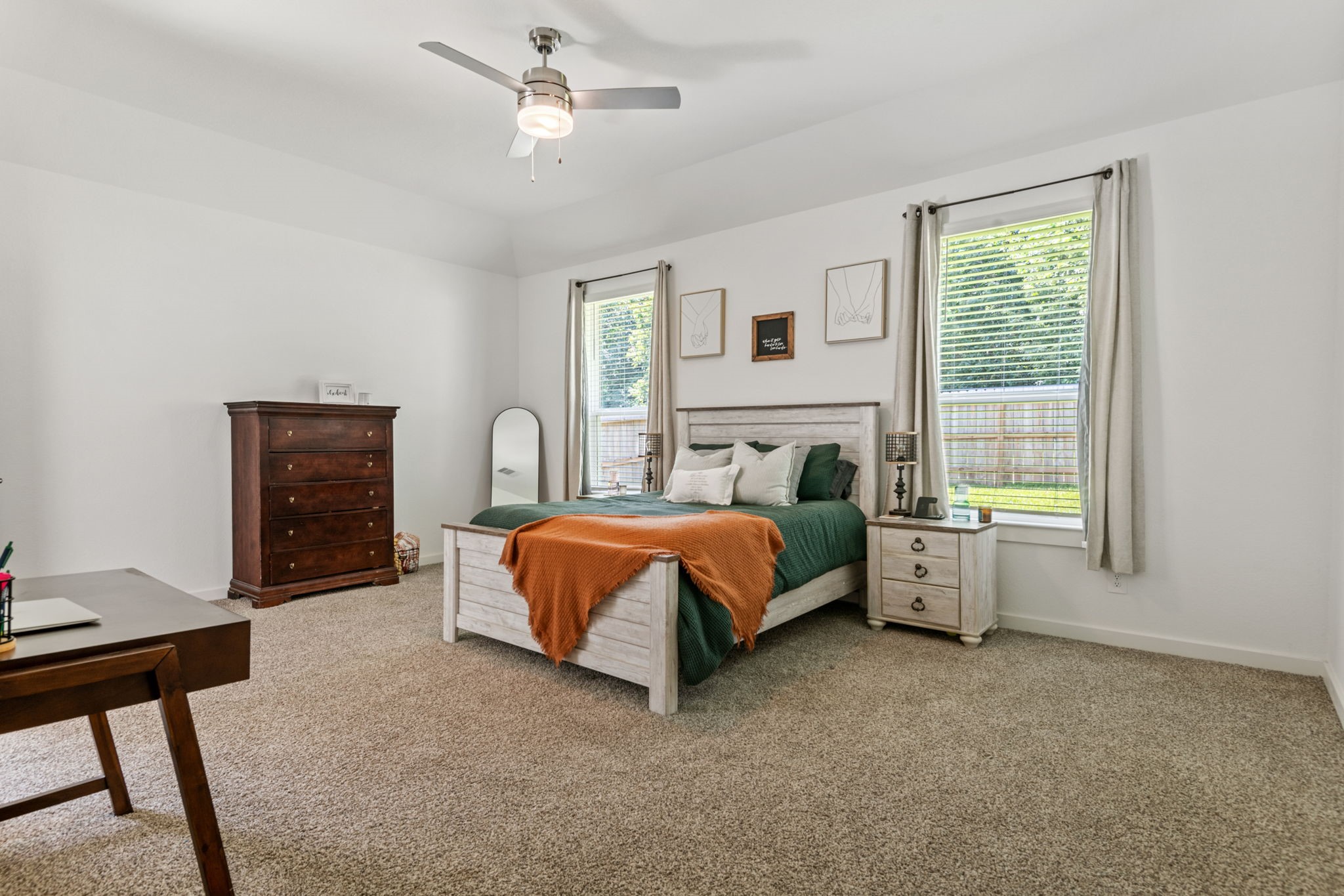 560 Newcomb Hollow Drive Property Photo 17