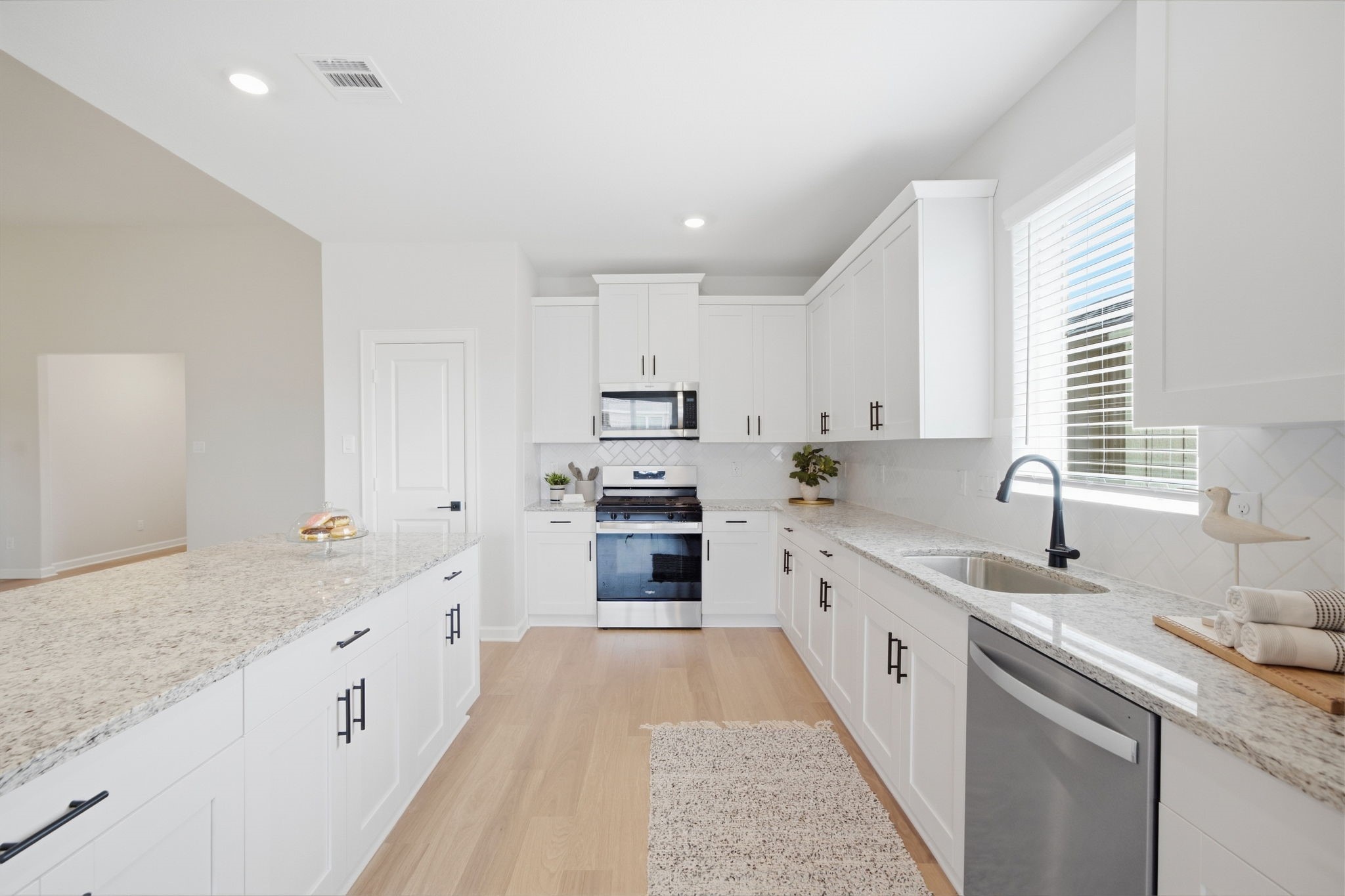 3217 Banyan Drive Property Photo 4