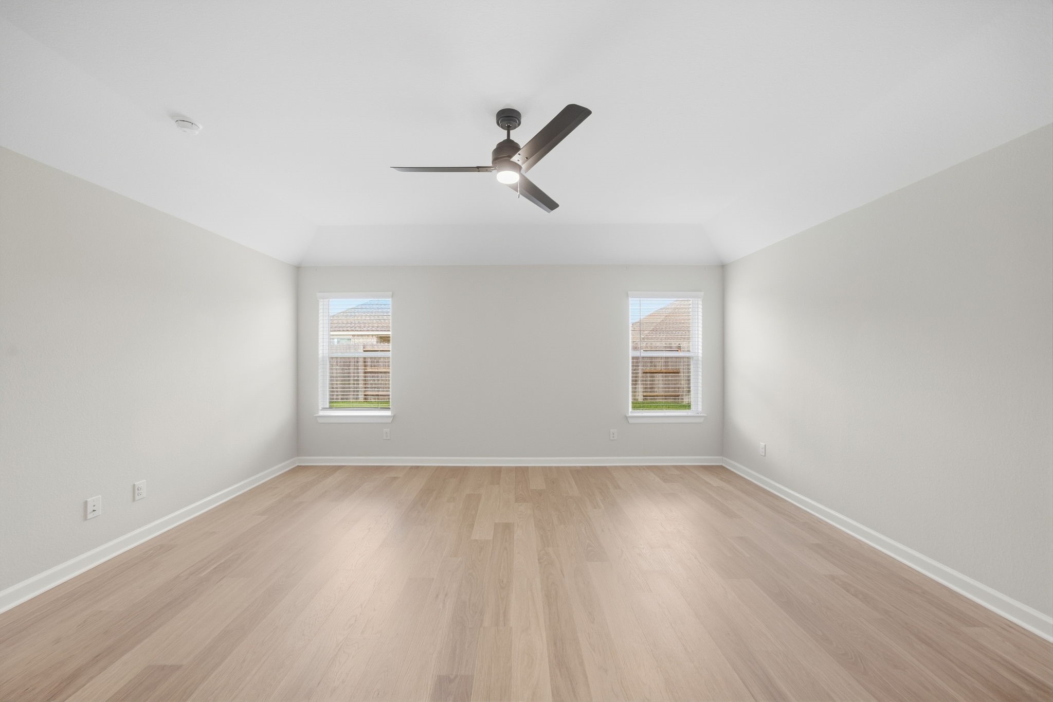 3217 Banyan Drive Property Photo 12
