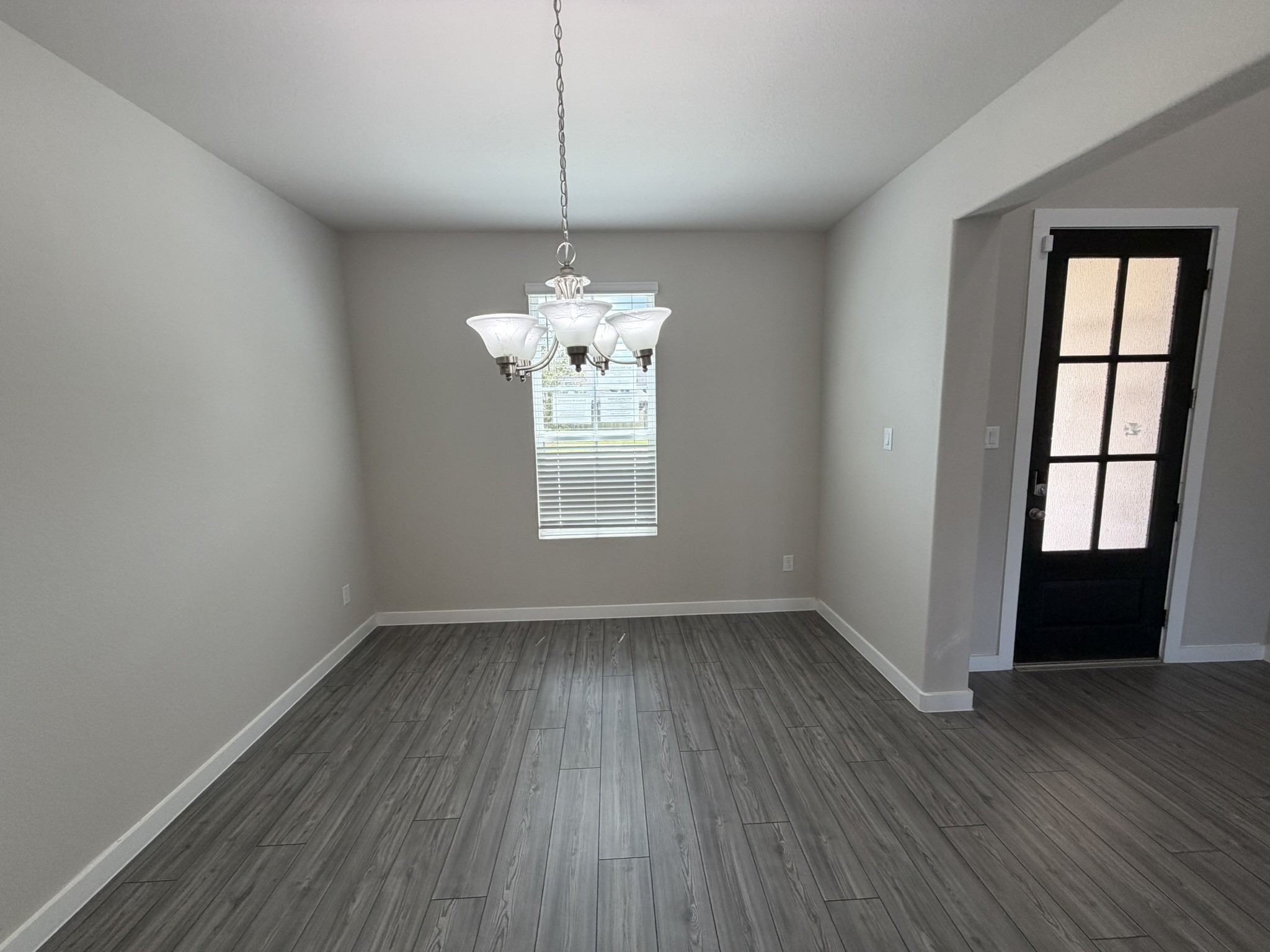 5814 Wayne Way Property Photo 5