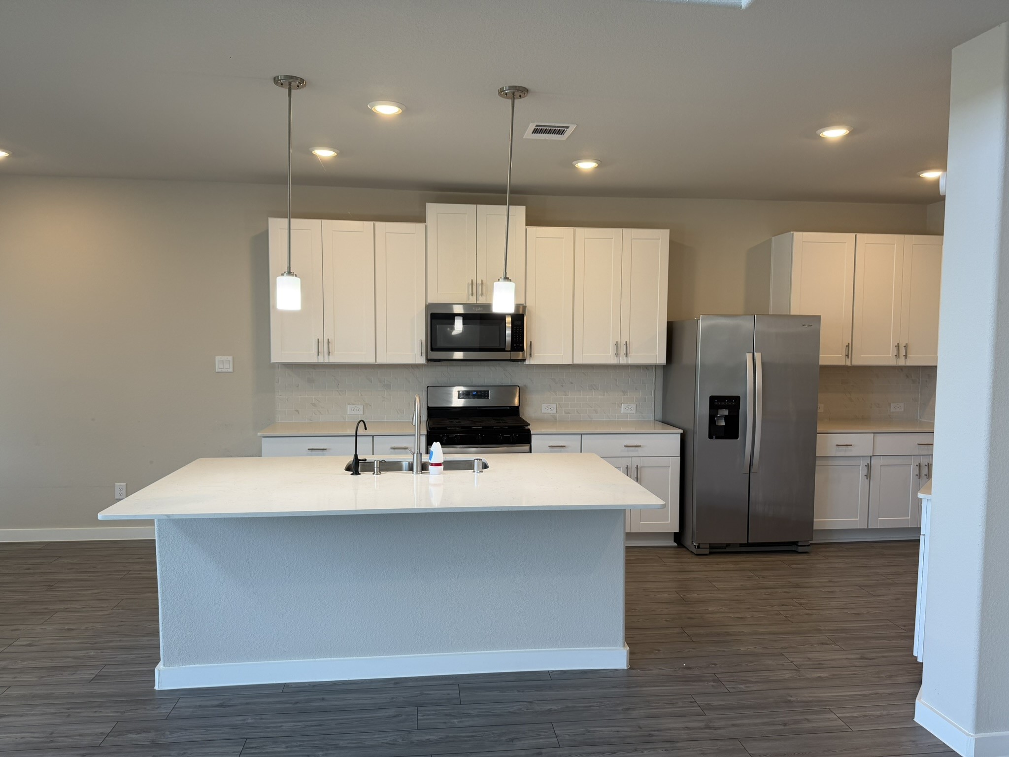 5814 Wayne Way Property Photo 8