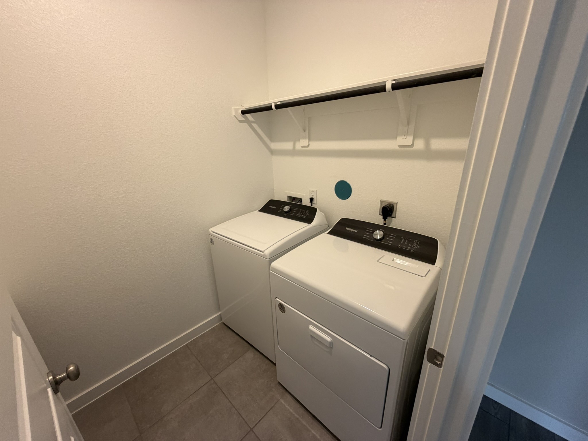 5814 Wayne Way Property Photo 10