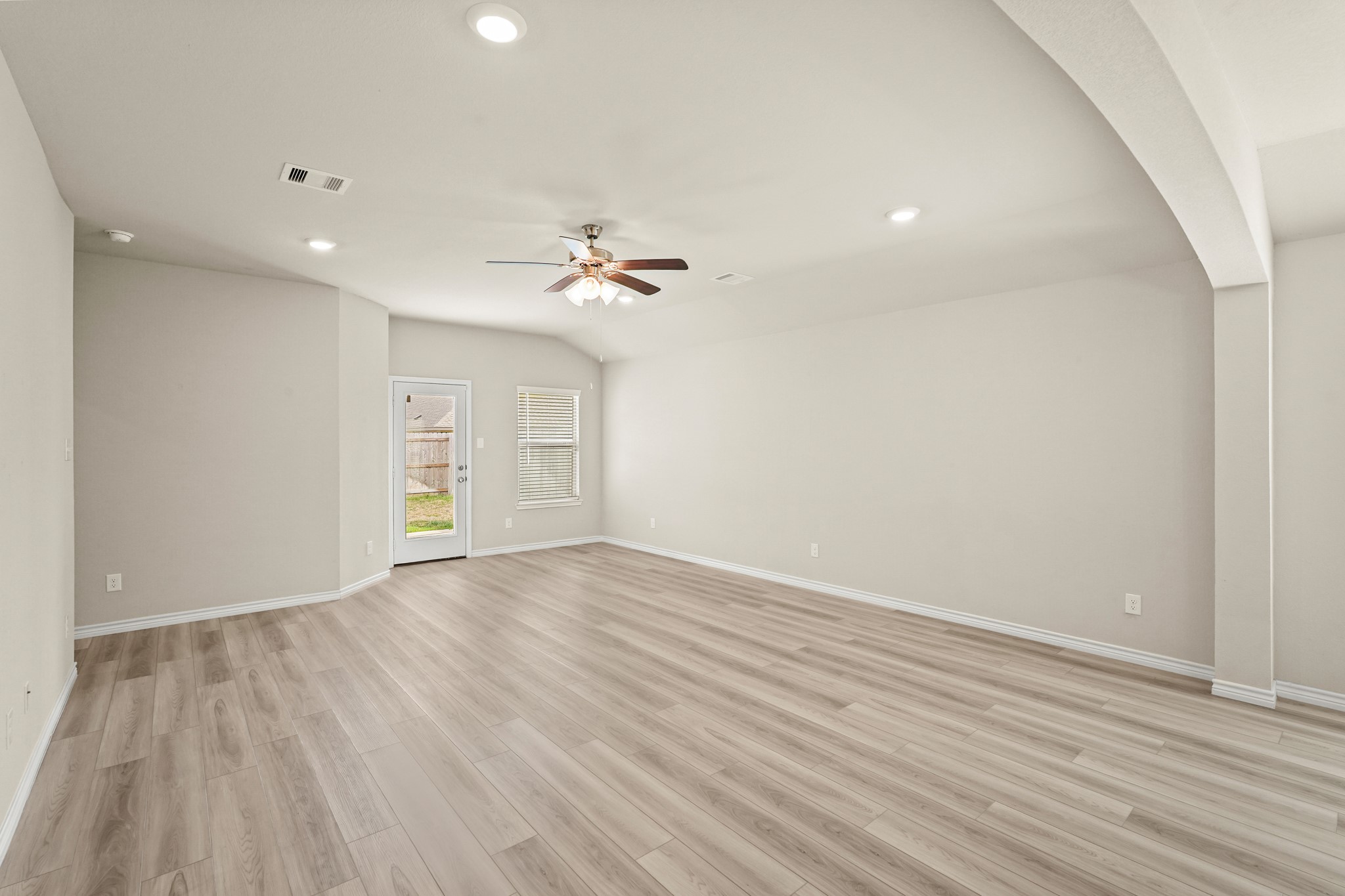 1164 Kennesaw Drive Property Photo 11