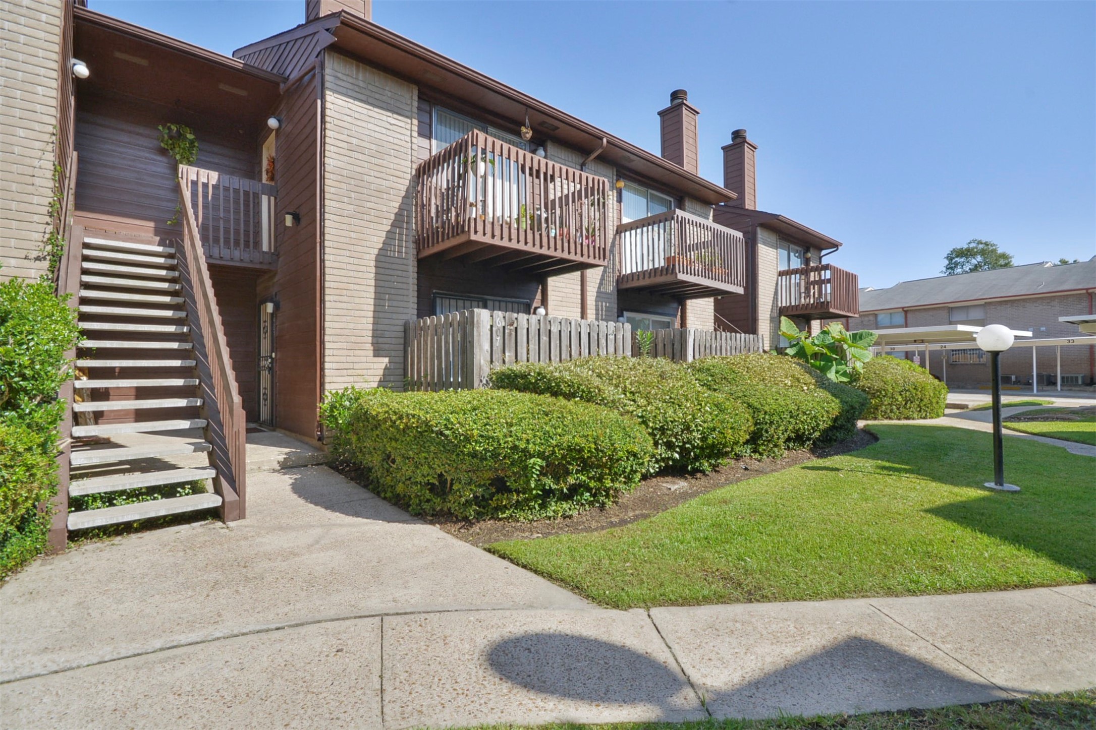 12905 Woodforest Boulevard 607 Property Photo 1