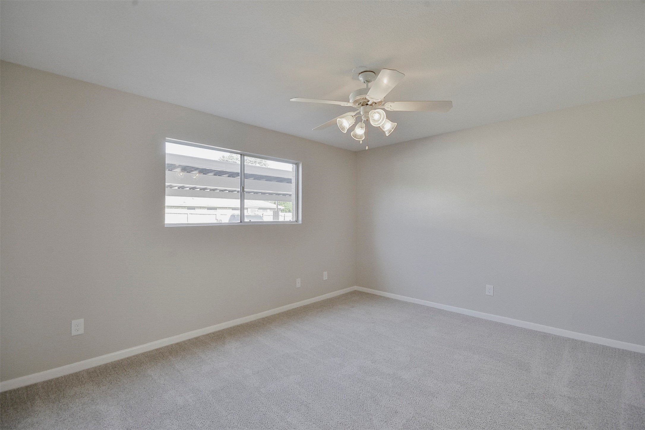 12905 Woodforest Boulevard 607 Property Photo 9