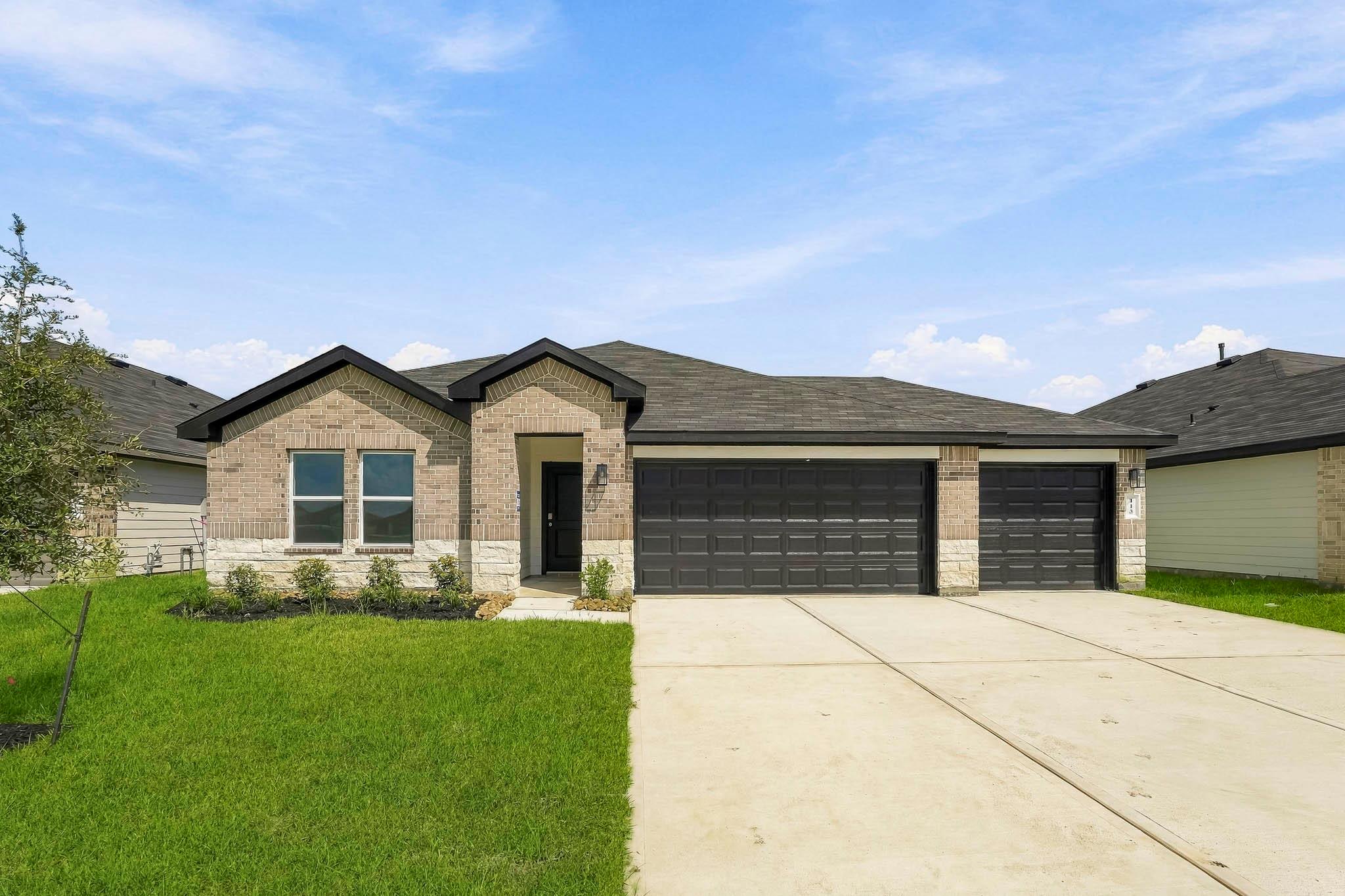 113 Wildflower Lane, Dayton Tx 77535 Property Photo 1