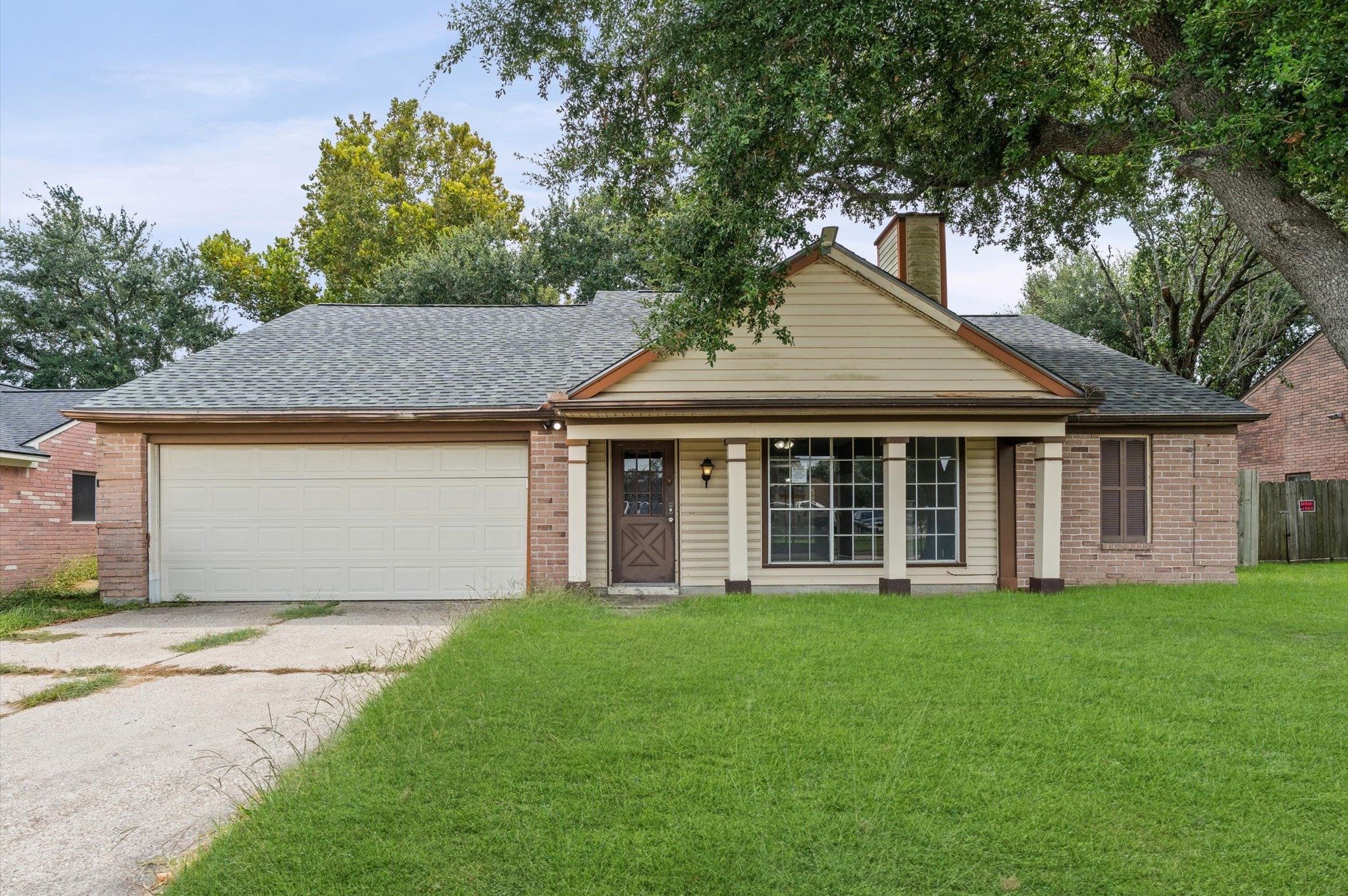 2430 Shady Bend Drive