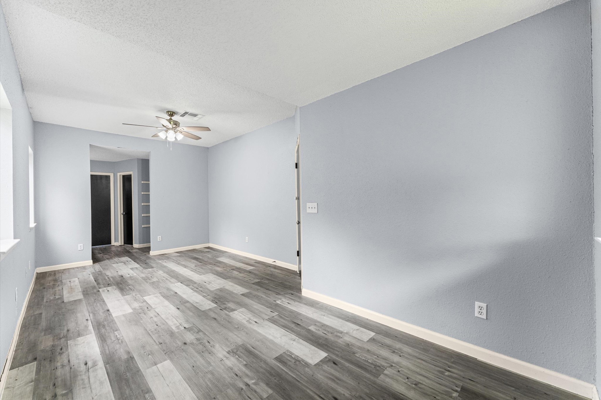 2430 Shady Bend Drive Property Photo 19