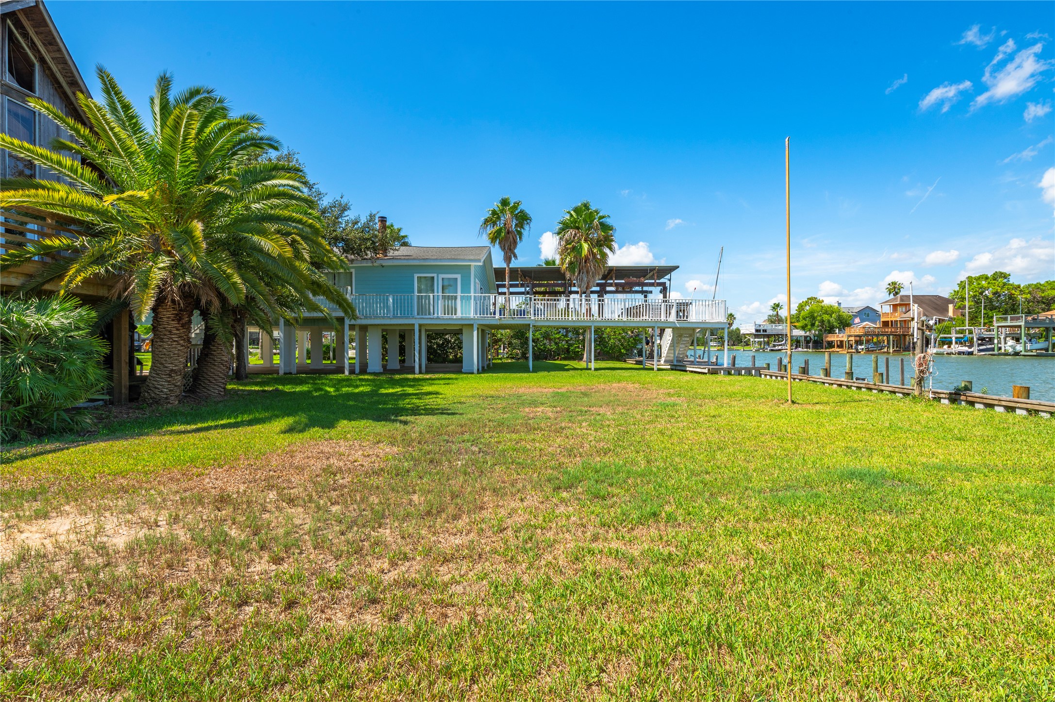2124 Cove Park Drive Property Photo 36