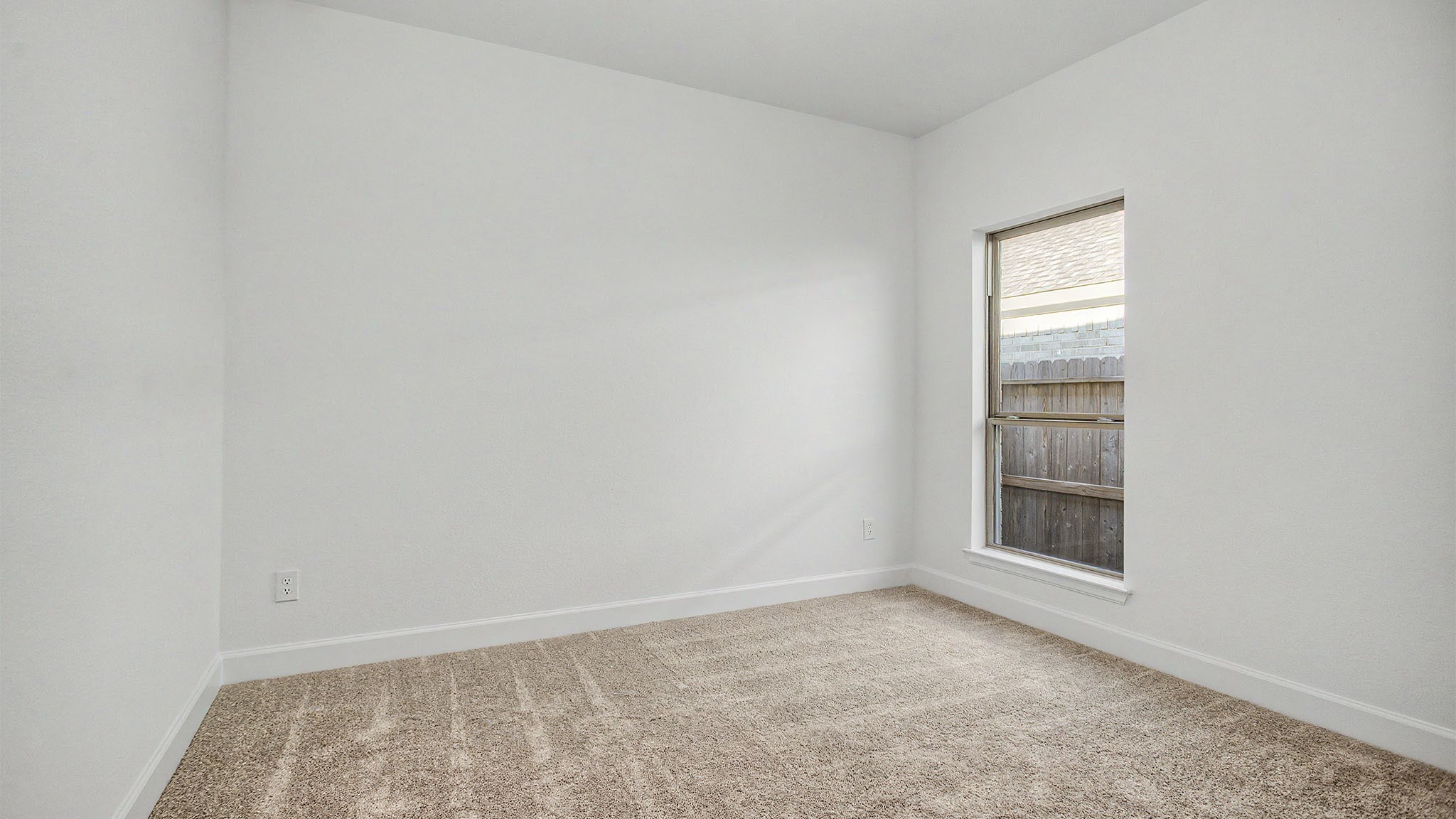 2715 Sunrise Field Lane Property Photo 8