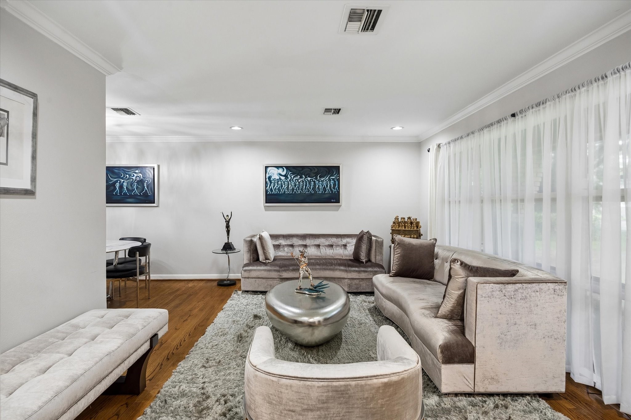 5611 Whitehaven Property Photo 10