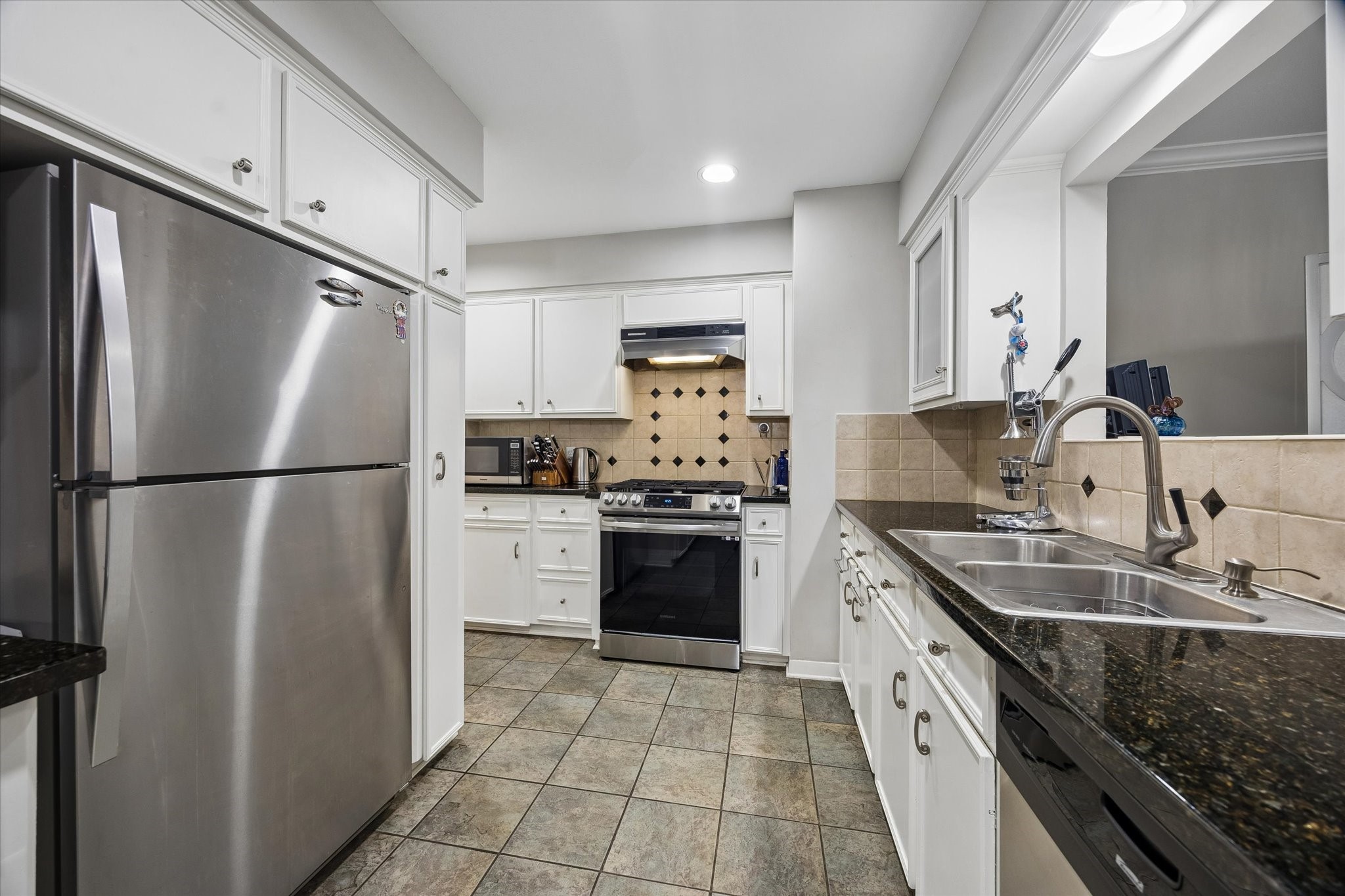 5611 Whitehaven Property Photo 16