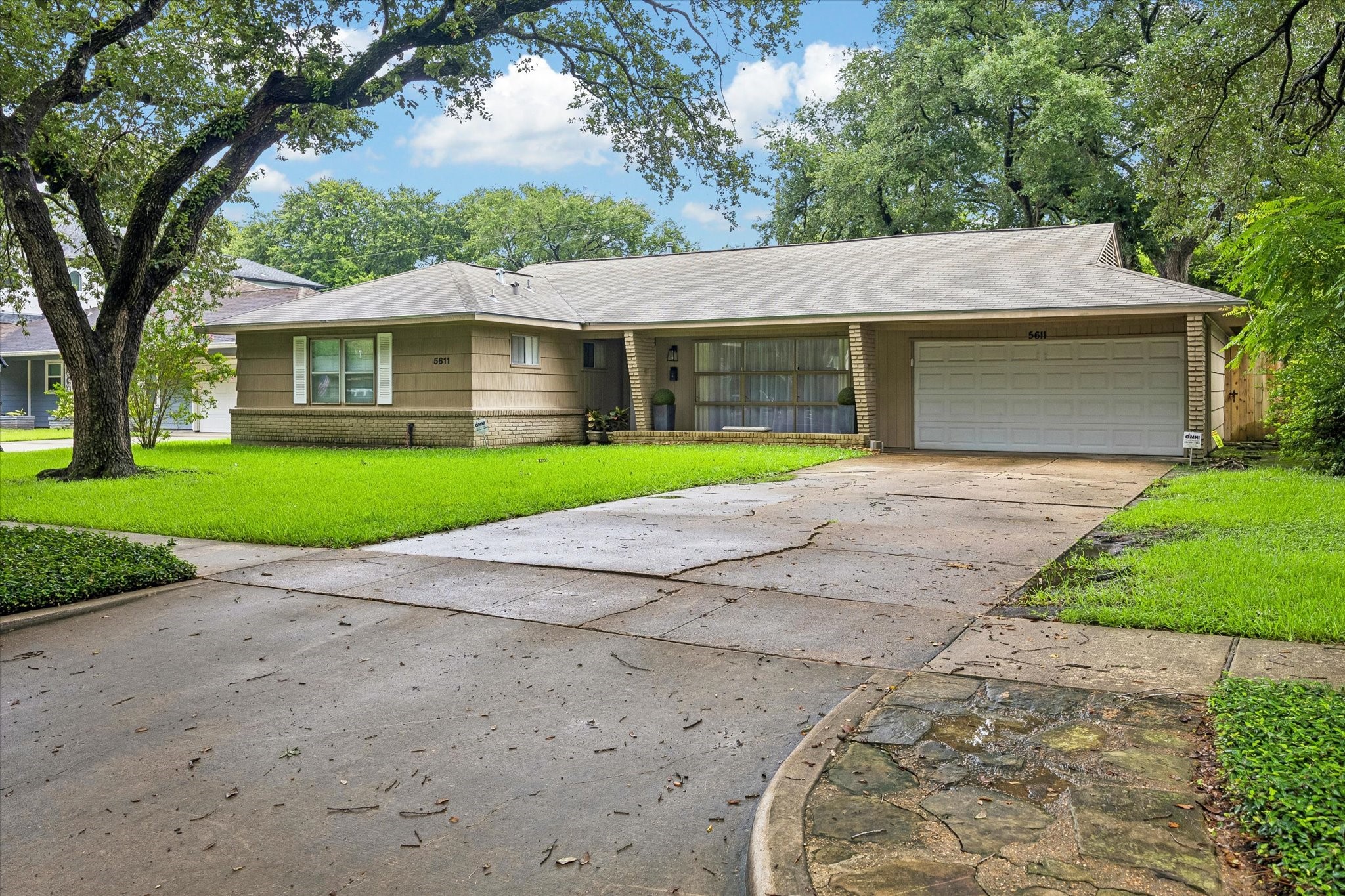 5611 Whitehaven Property Photo 32