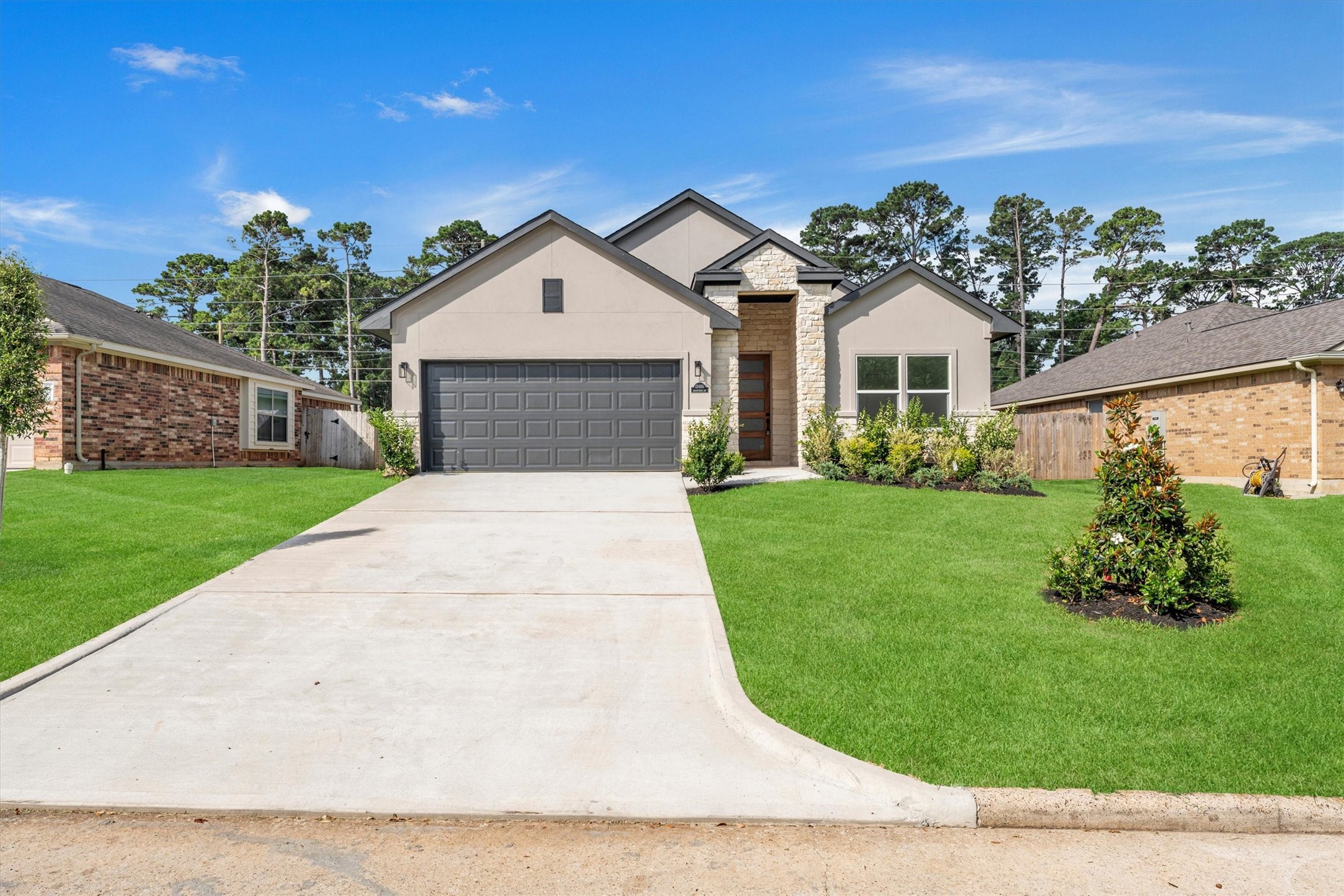 13405 Raintree Drive Property Photo 2