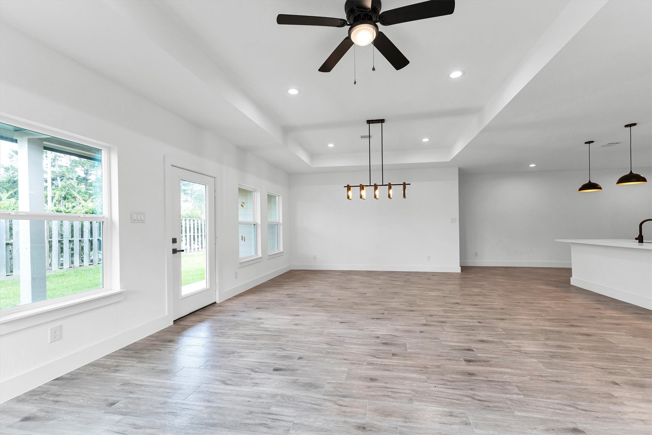 13405 Raintree Drive Property Photo 9
