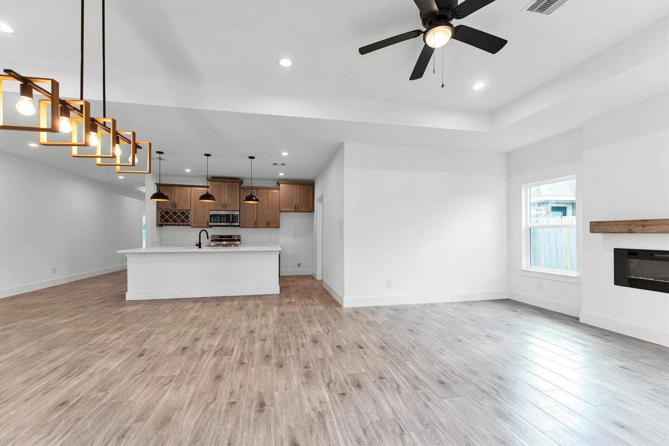 13405 Raintree Drive Property Photo 11