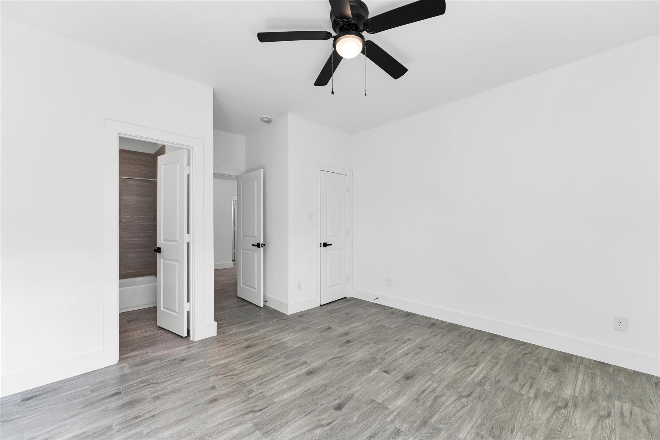13405 Raintree Drive Property Photo 18