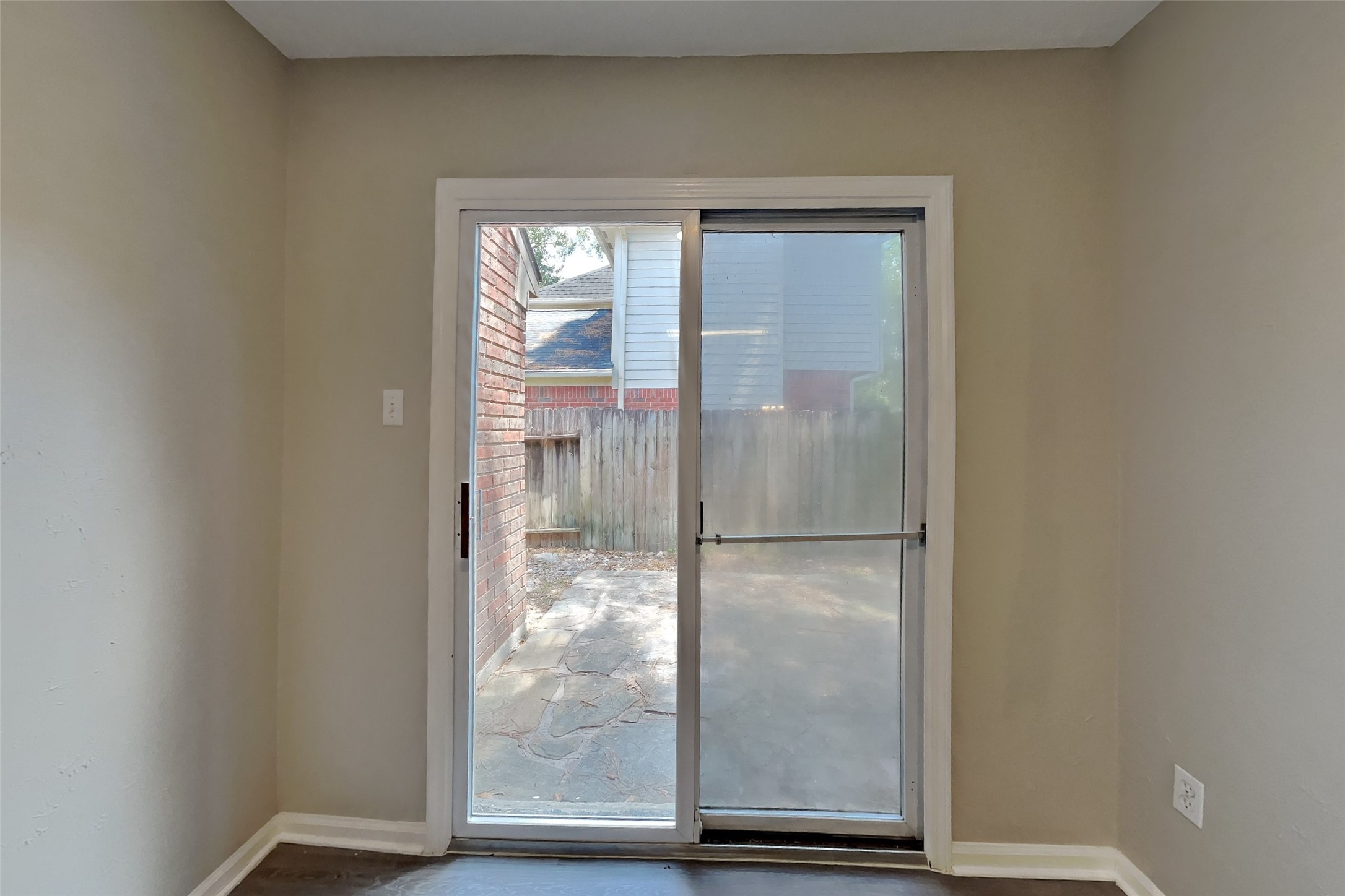 3418 Creek Manor Drive Property Photo 7