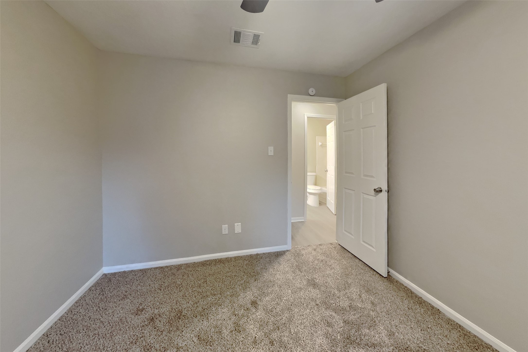 3418 Creek Manor Drive Property Photo 14