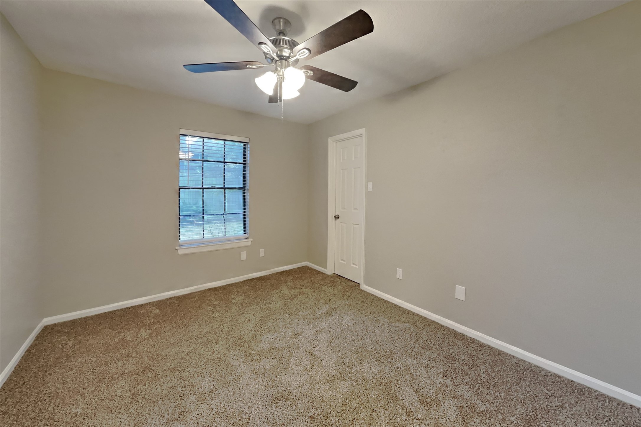 3418 Creek Manor Drive Property Photo 15