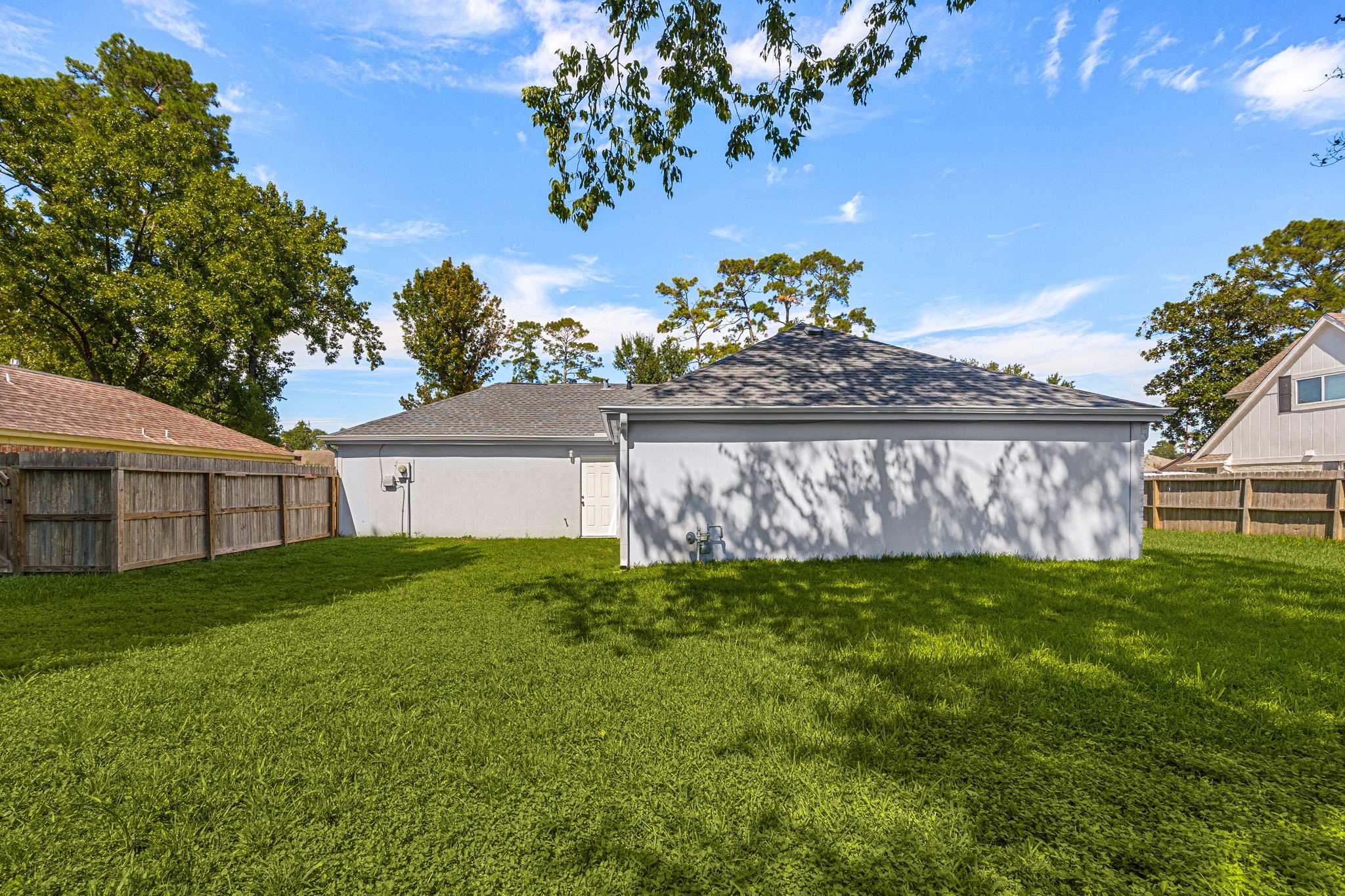 12923 Advance Drive Property Photo 6