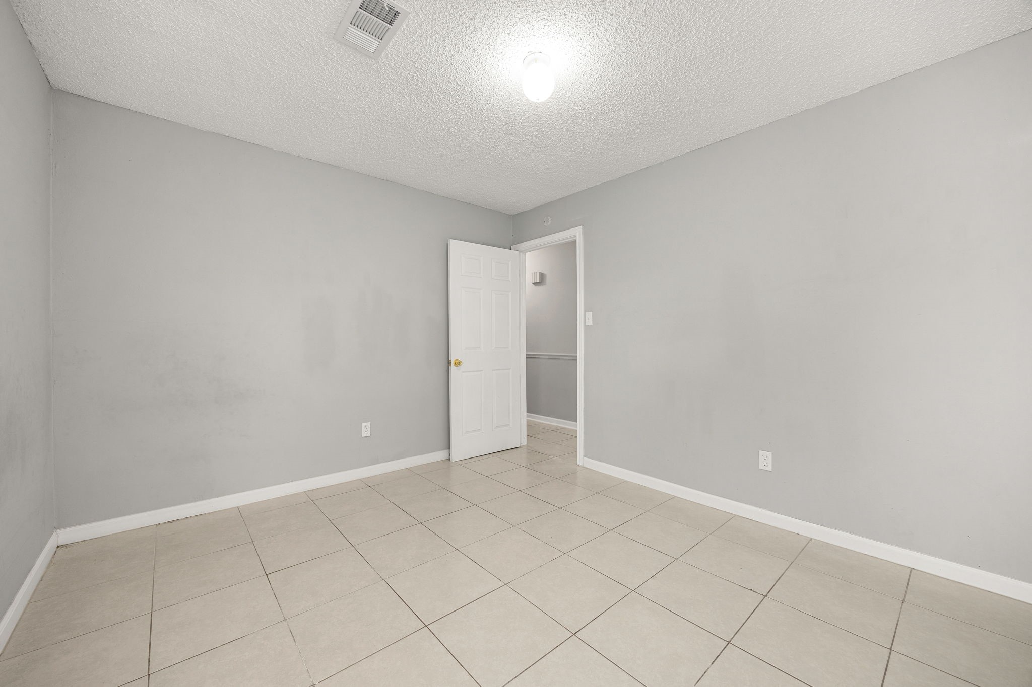 12923 Advance Drive Property Photo 21