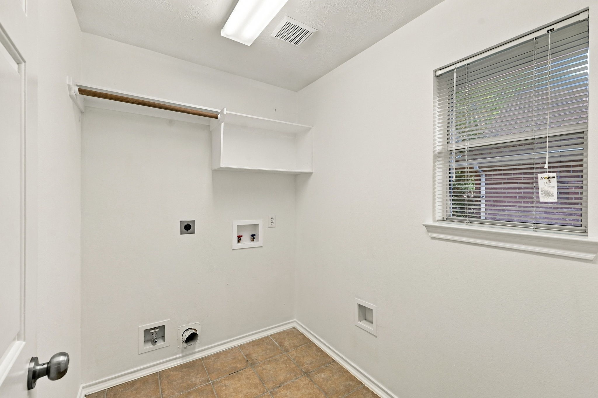 4112 Merlet Drive Property Photo 16