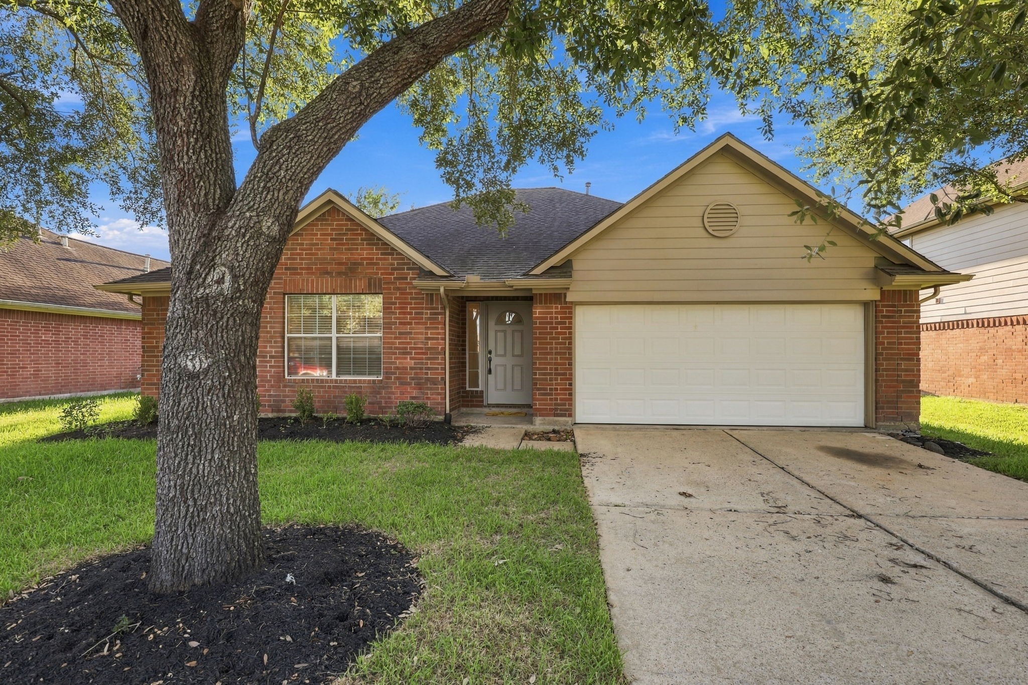 4112 Merlet Drive Property Photo 21