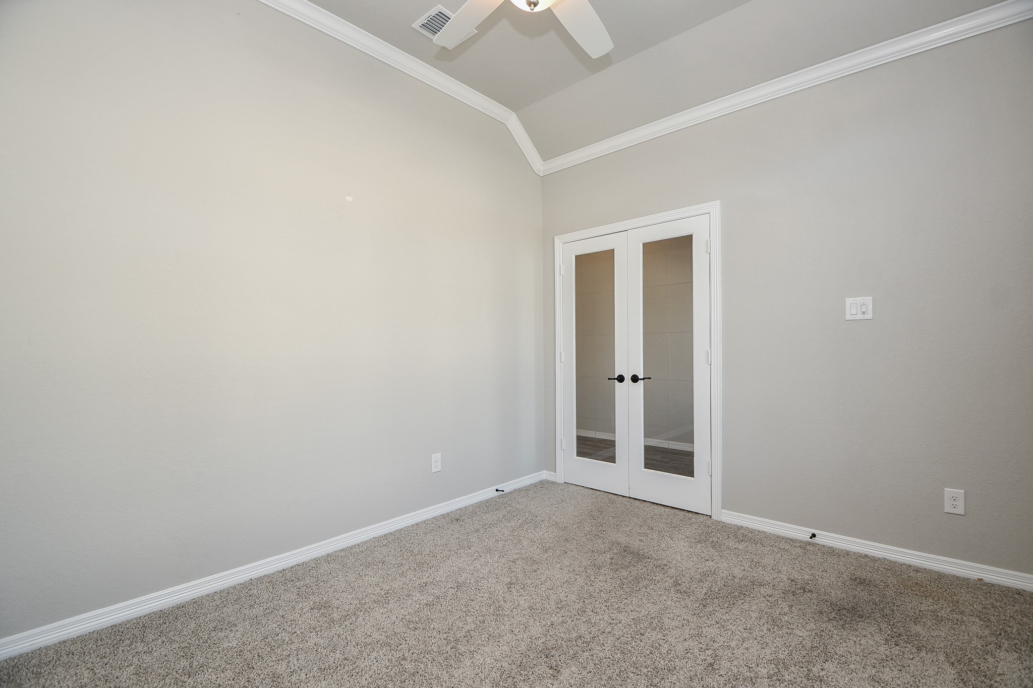 18331 Pedernales Springs Drive Property Photo 12