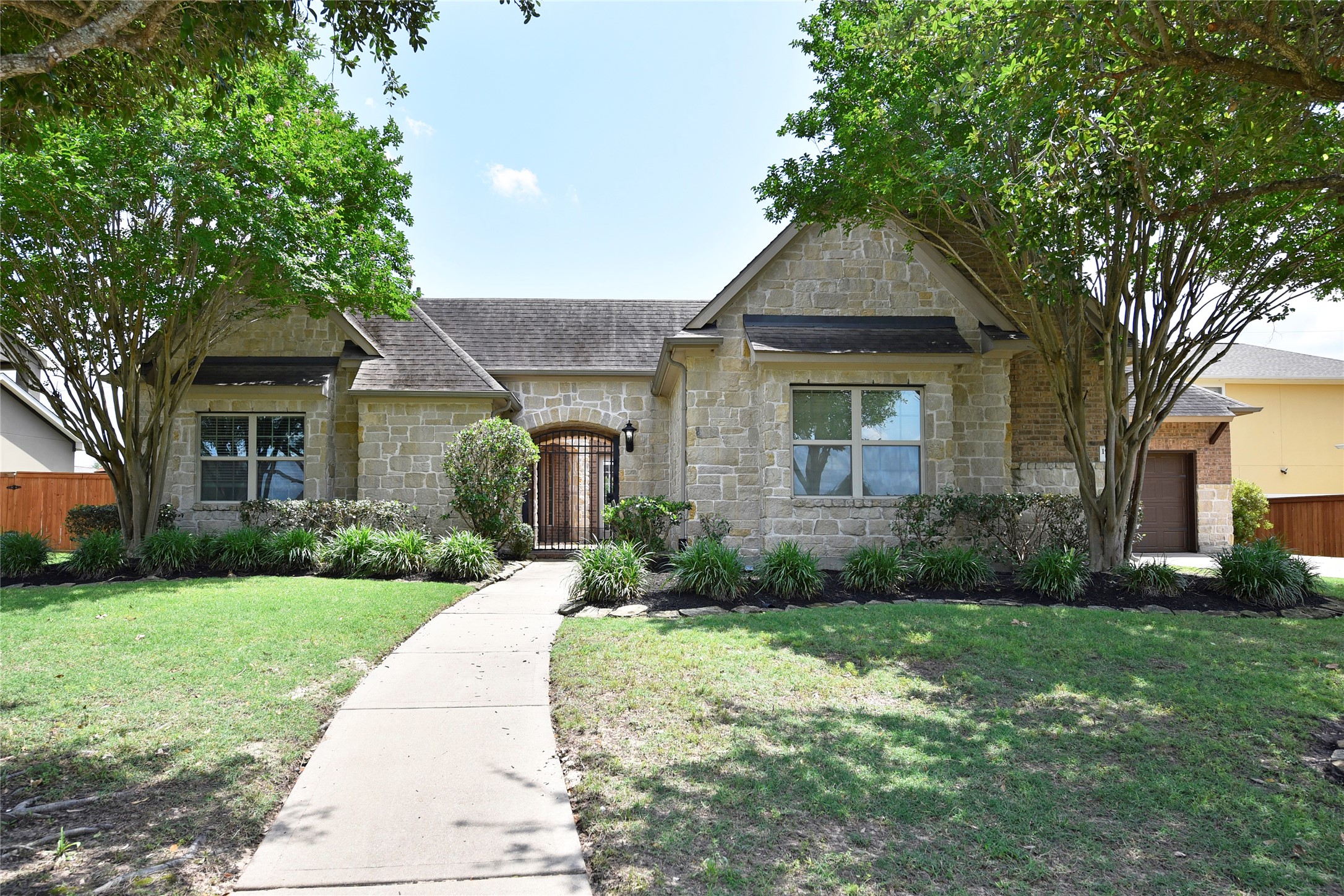 19211 San Saba River Court Property Photo 1
