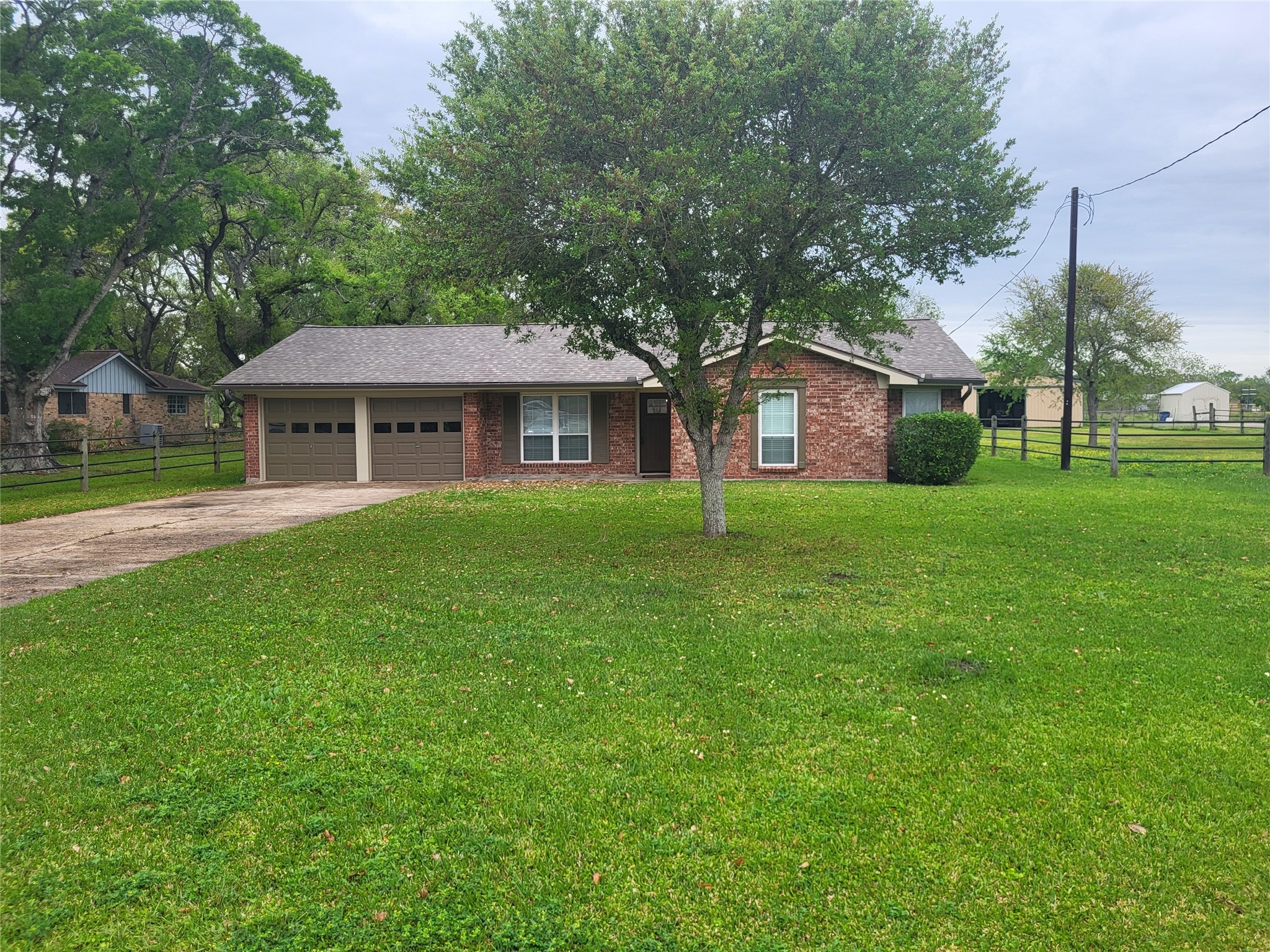 907 Clifford Property Photo