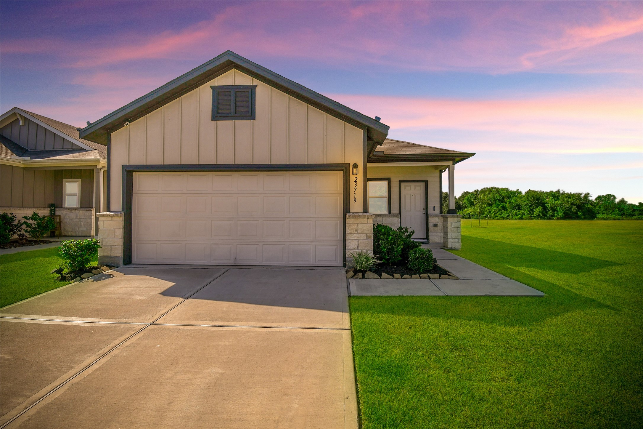 23719 Cranberry Grader Lane Property Photo 1