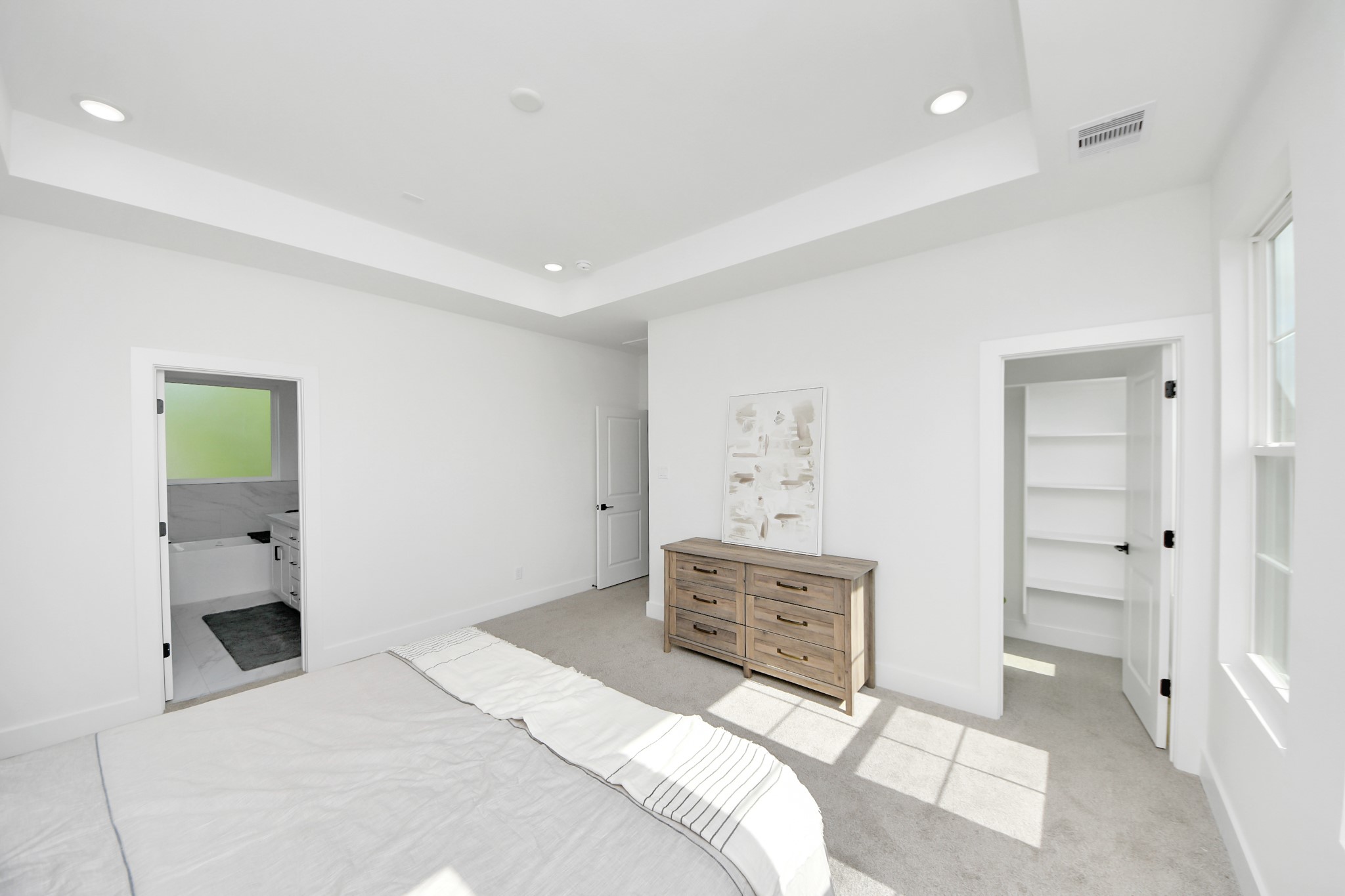 2424 Harrington Street Property Photo 16