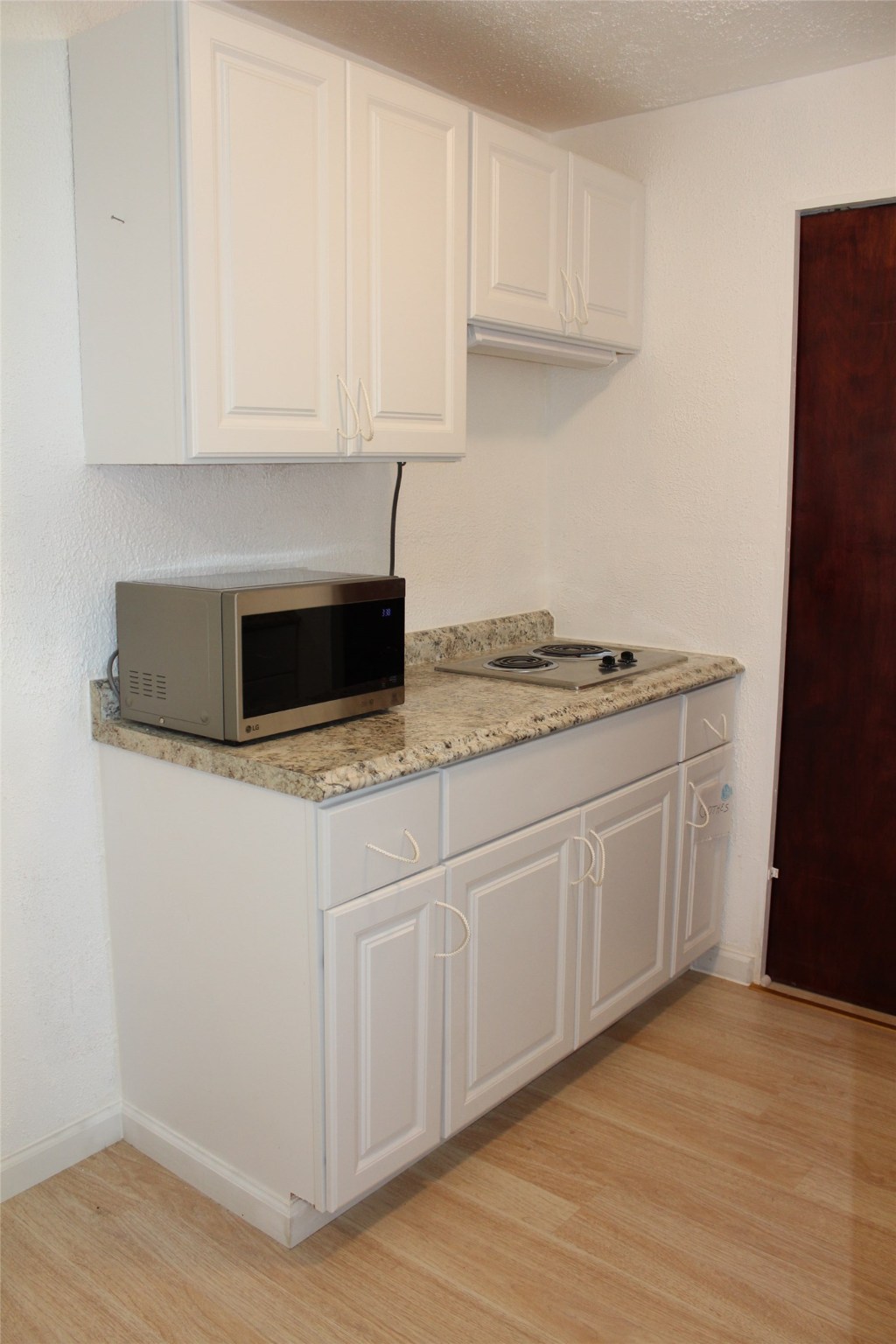 3425 Southwestern Unit 3 Road Property Photo 4