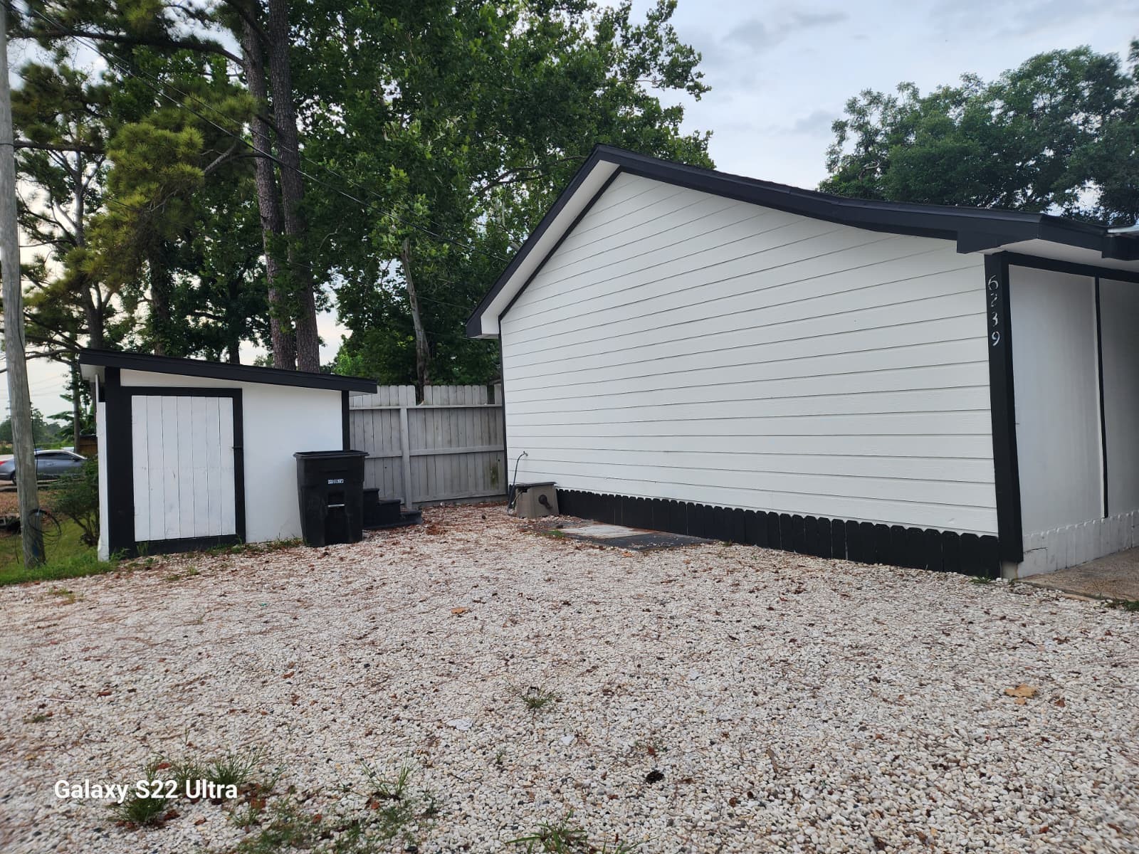 6239 Carver Road Property Photo 3